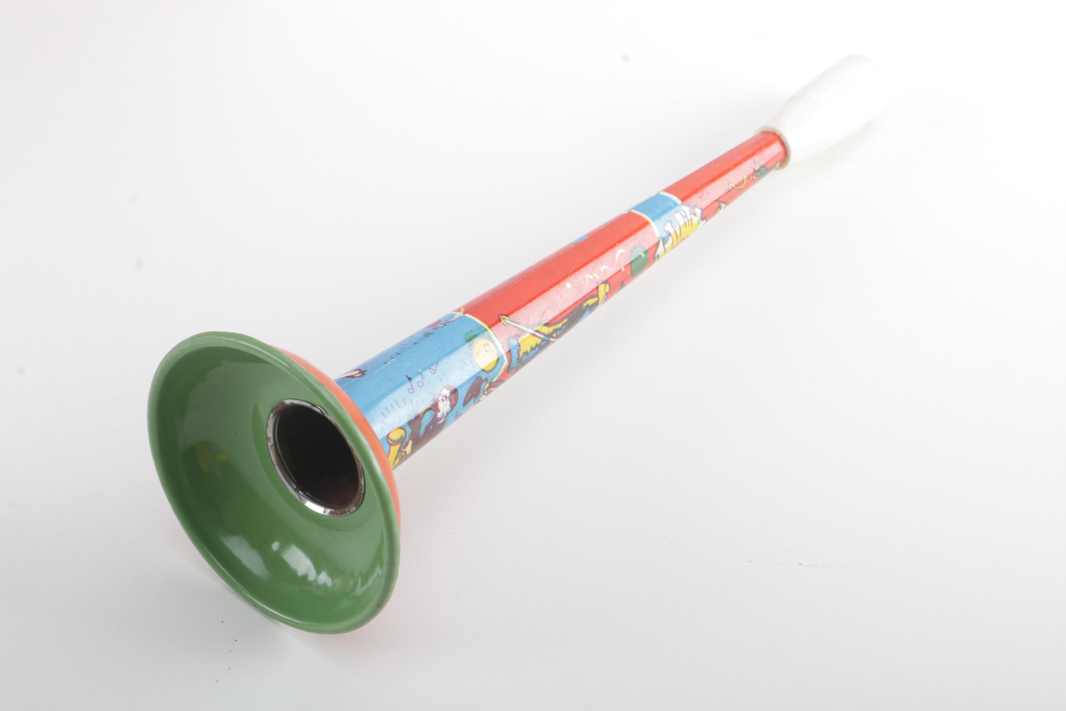 Santa Claus Light and Other Vintage Toys