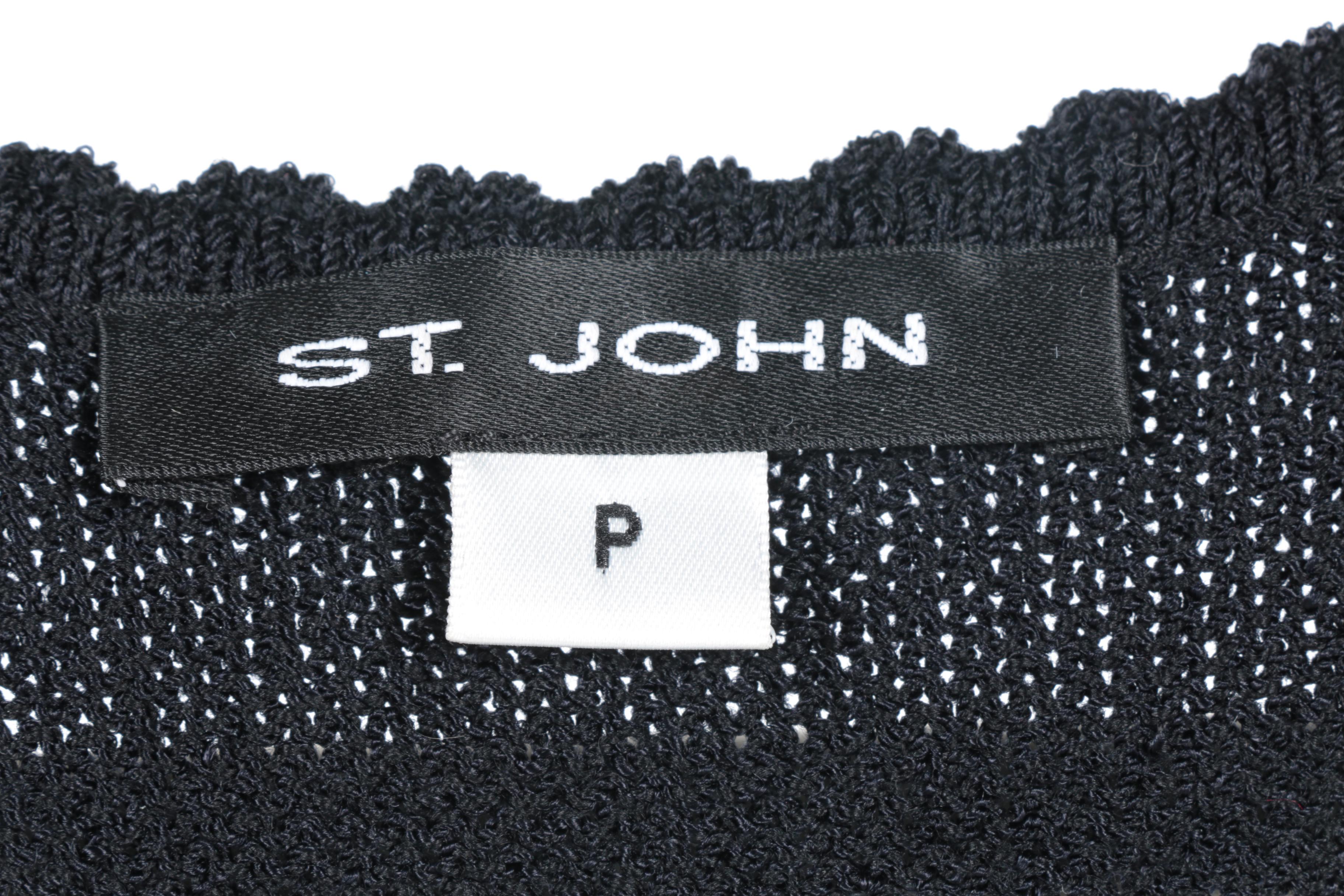 St. John Women's Sleeveless Tops