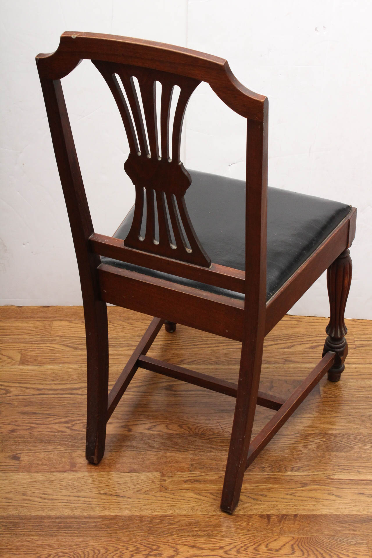 Sheraton Style Side Chair