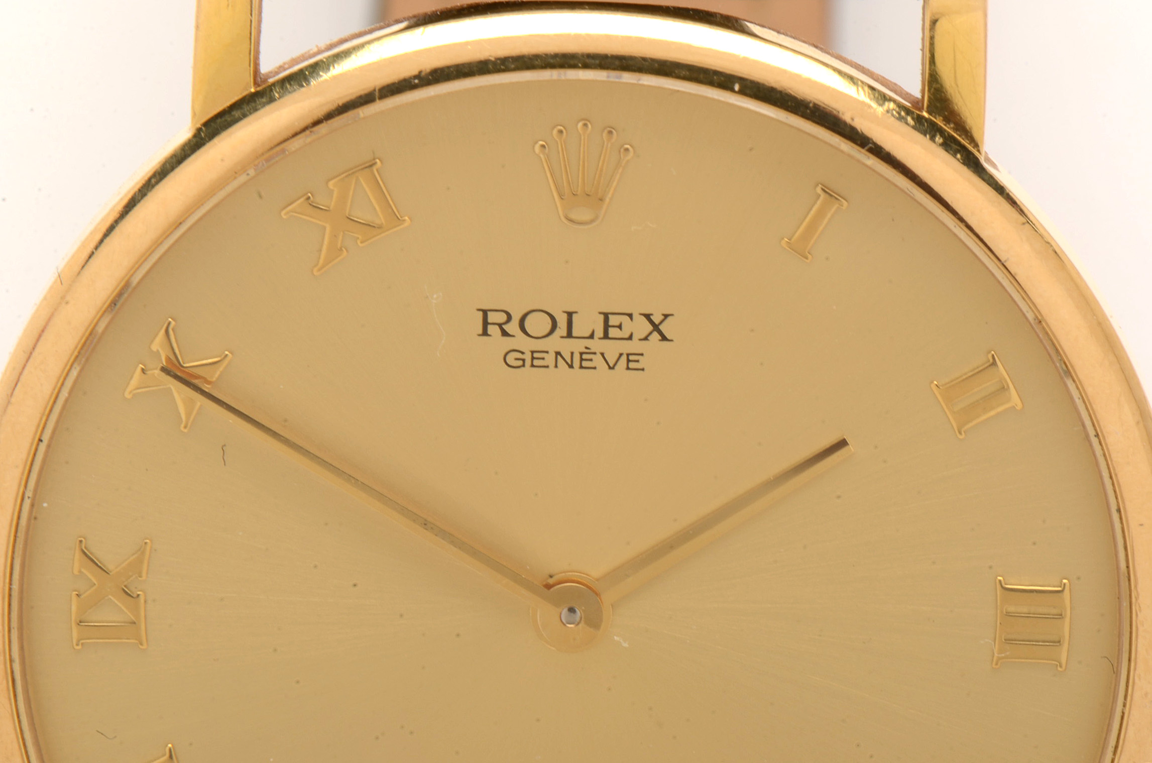 Rolex Cellini Classic 18K Gold Champagne Manual Wind Watch