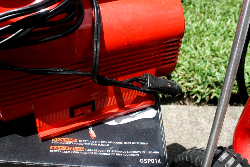 Black & Decker Cordless Rechargeable Garden Sprayer and Power Washer