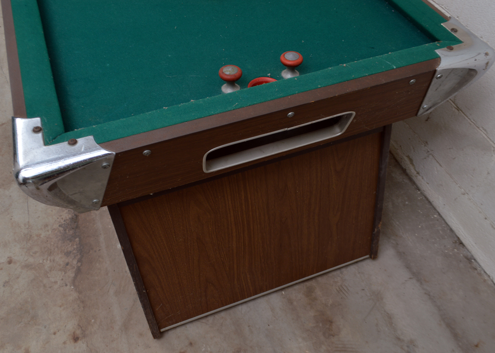 Brinktun Bumper Pool Table
