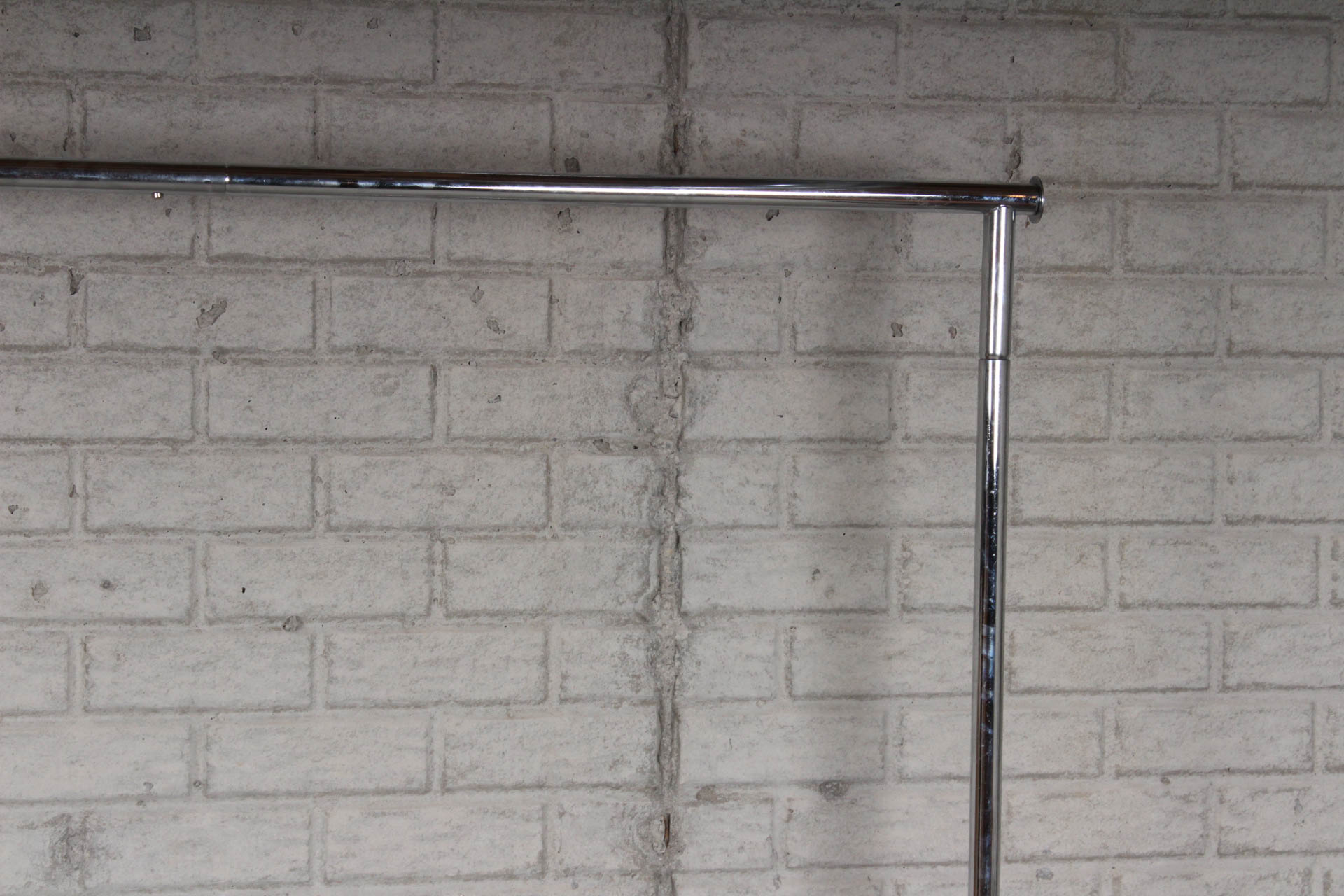 Collapsible Metal Clothing Rack