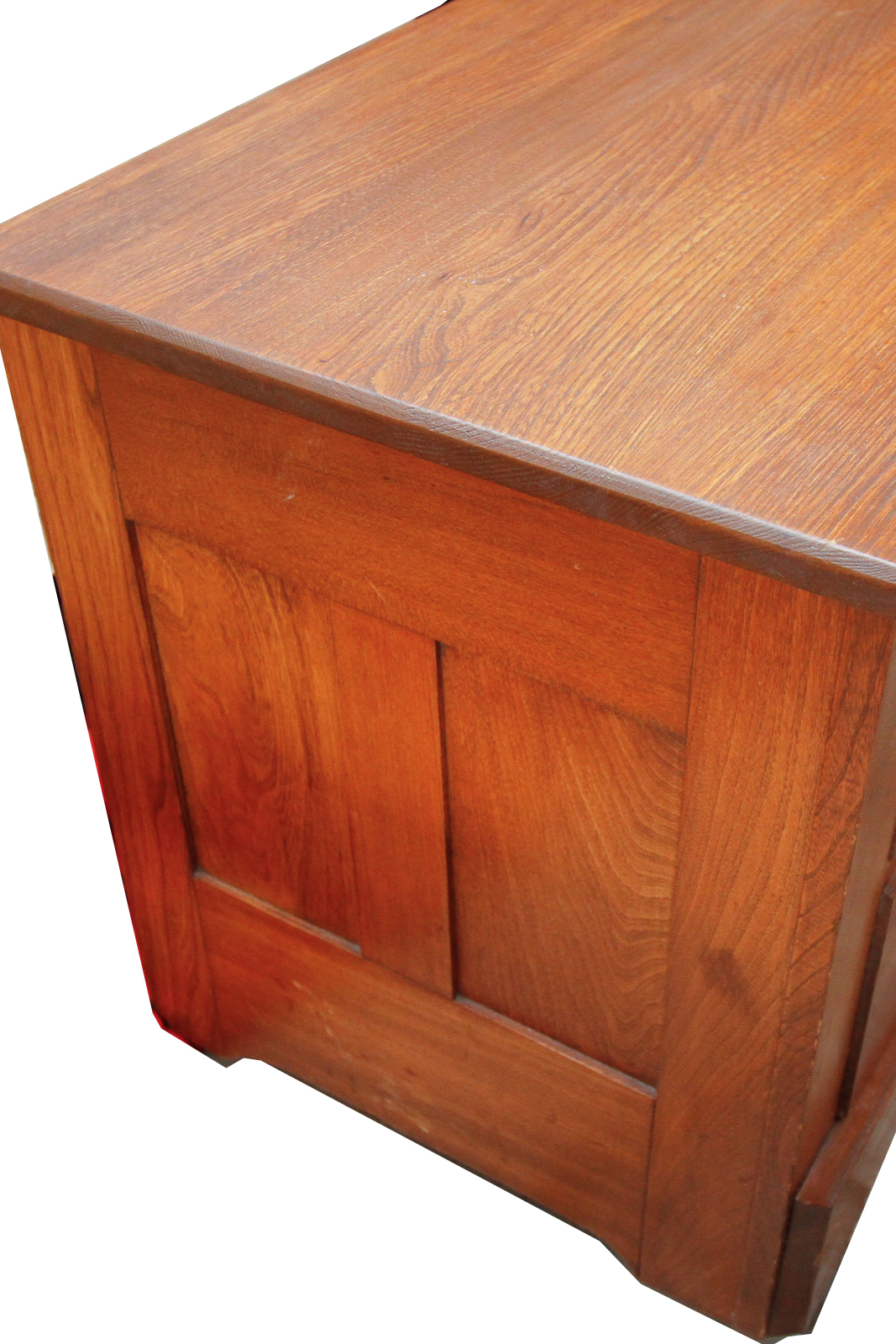 Vintage Victorian Style Dresser