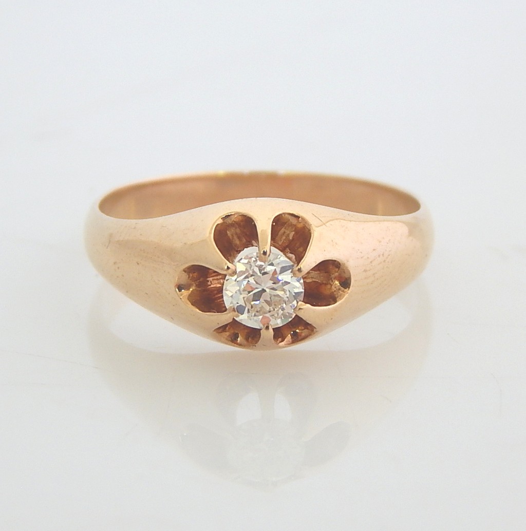14K Yellow Gold Diamond Belcher Ring