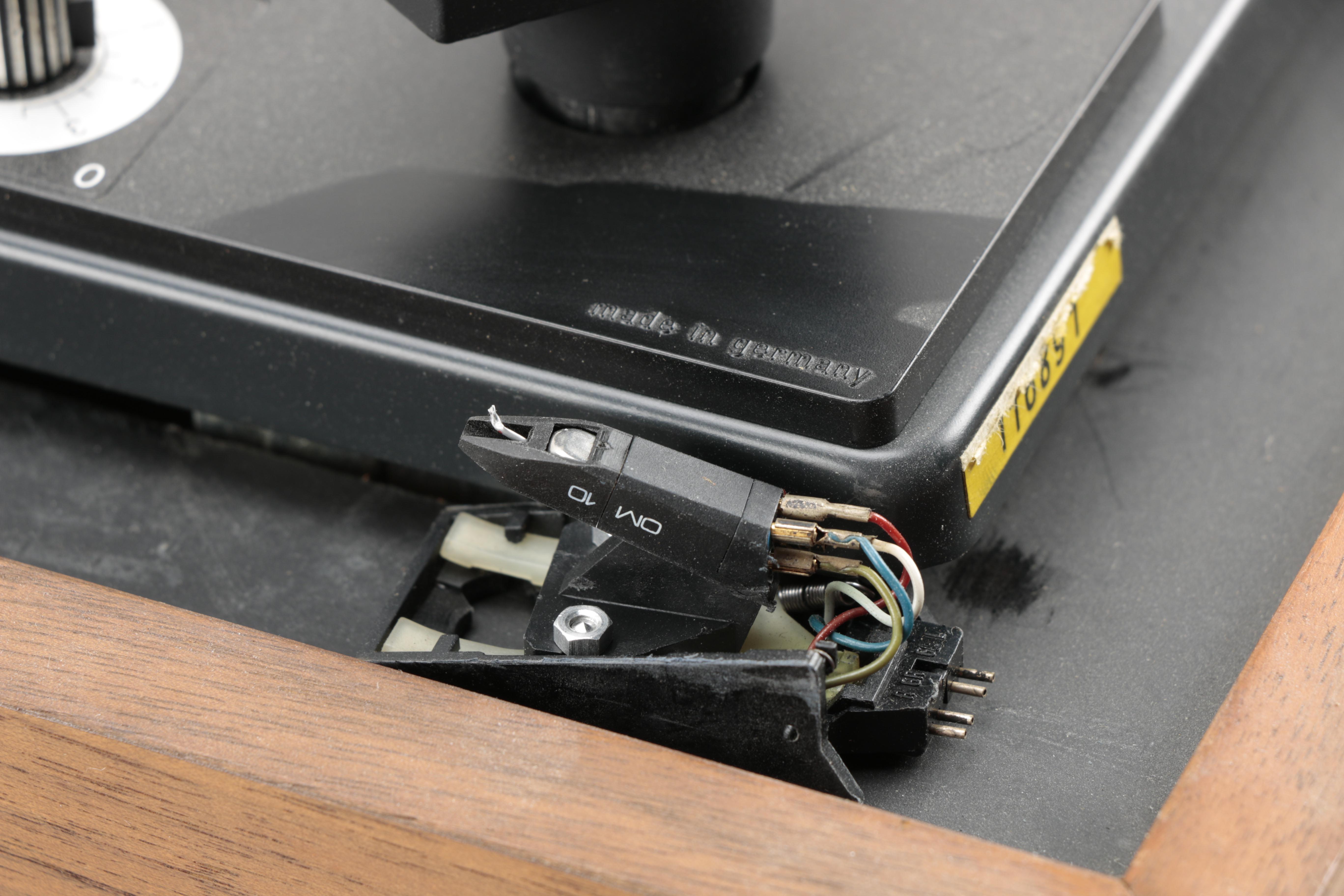 1970s United Audio 1209 Dual Turntable Record Player