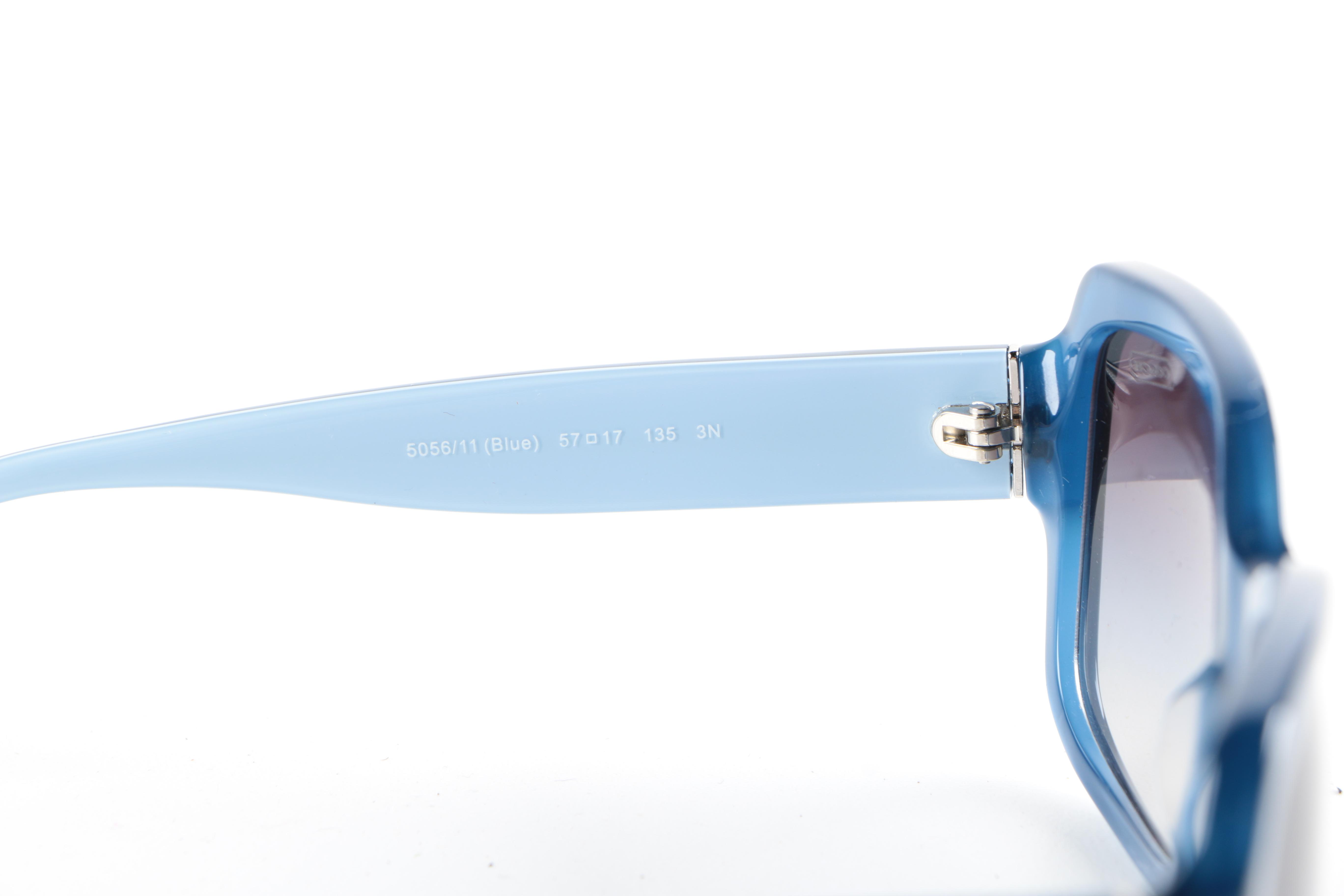 Coach Emma Sunglasses with Case