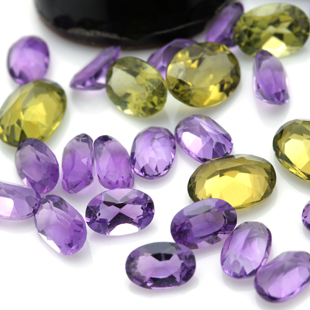 Assortment of Loose Gemstones