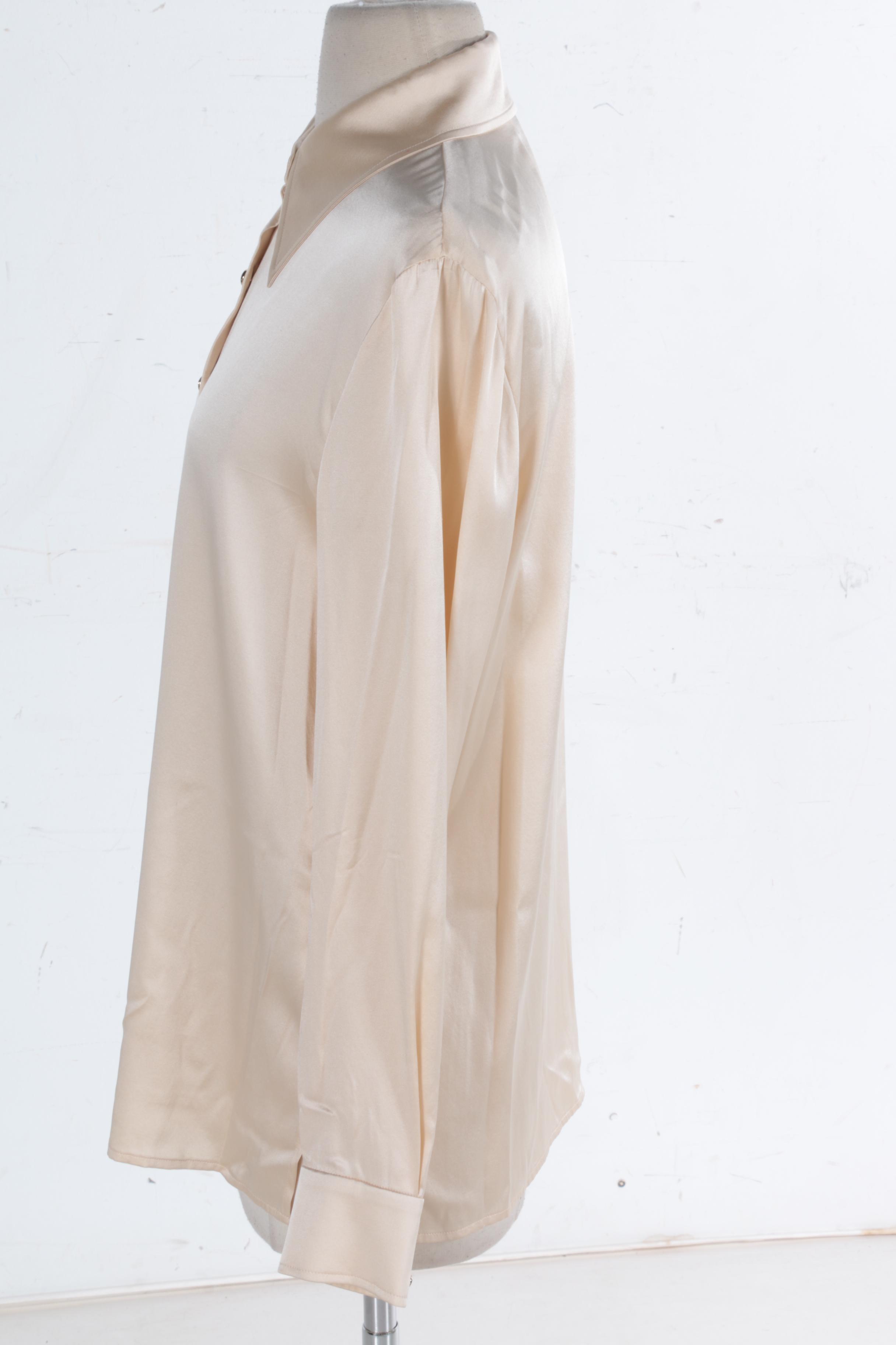 St. John Shirts and Blouses