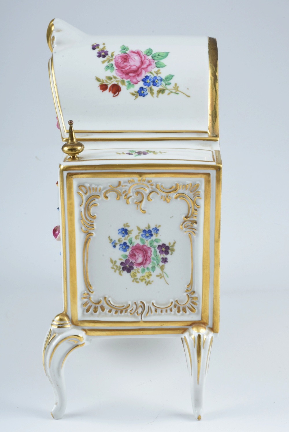 "Alt Meissen Art" Dresden Porcelain Clock