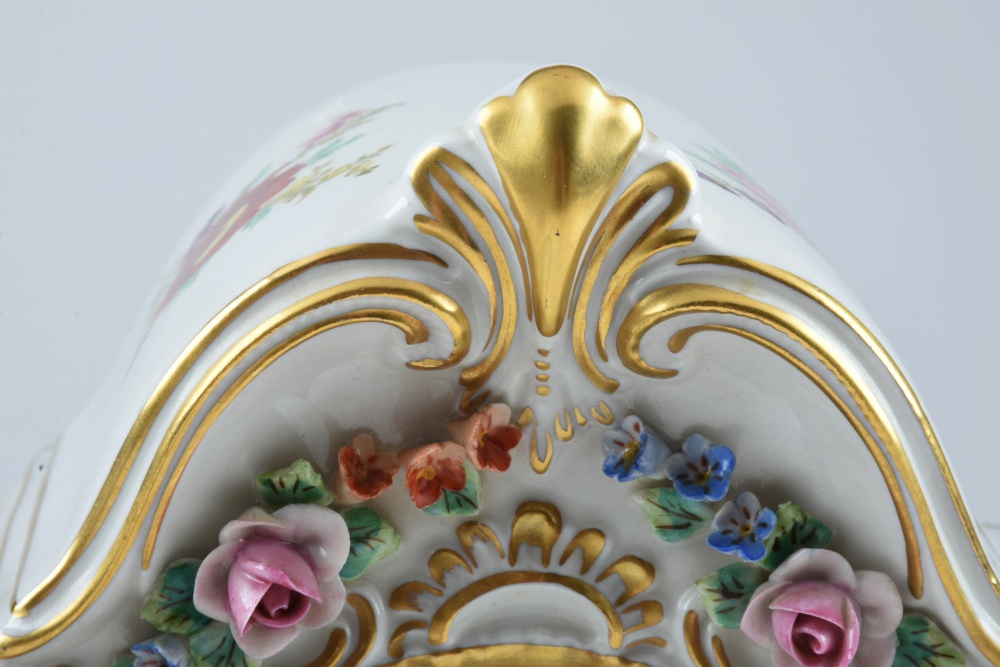 "Alt Meissen Art" Dresden Porcelain Clock
