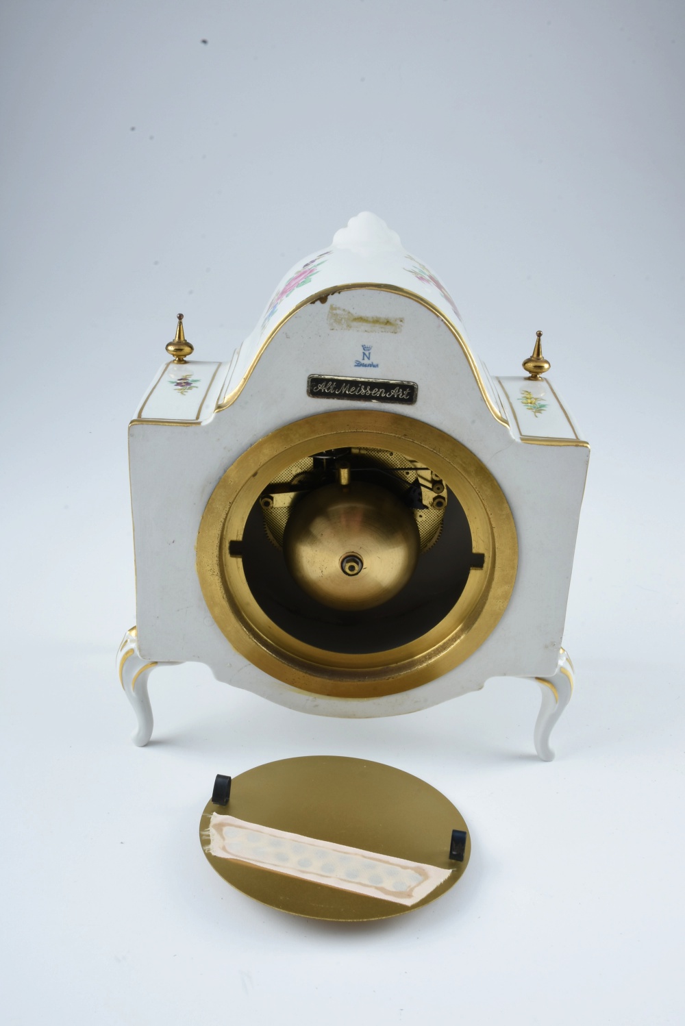 "Alt Meissen Art" Dresden Porcelain Clock