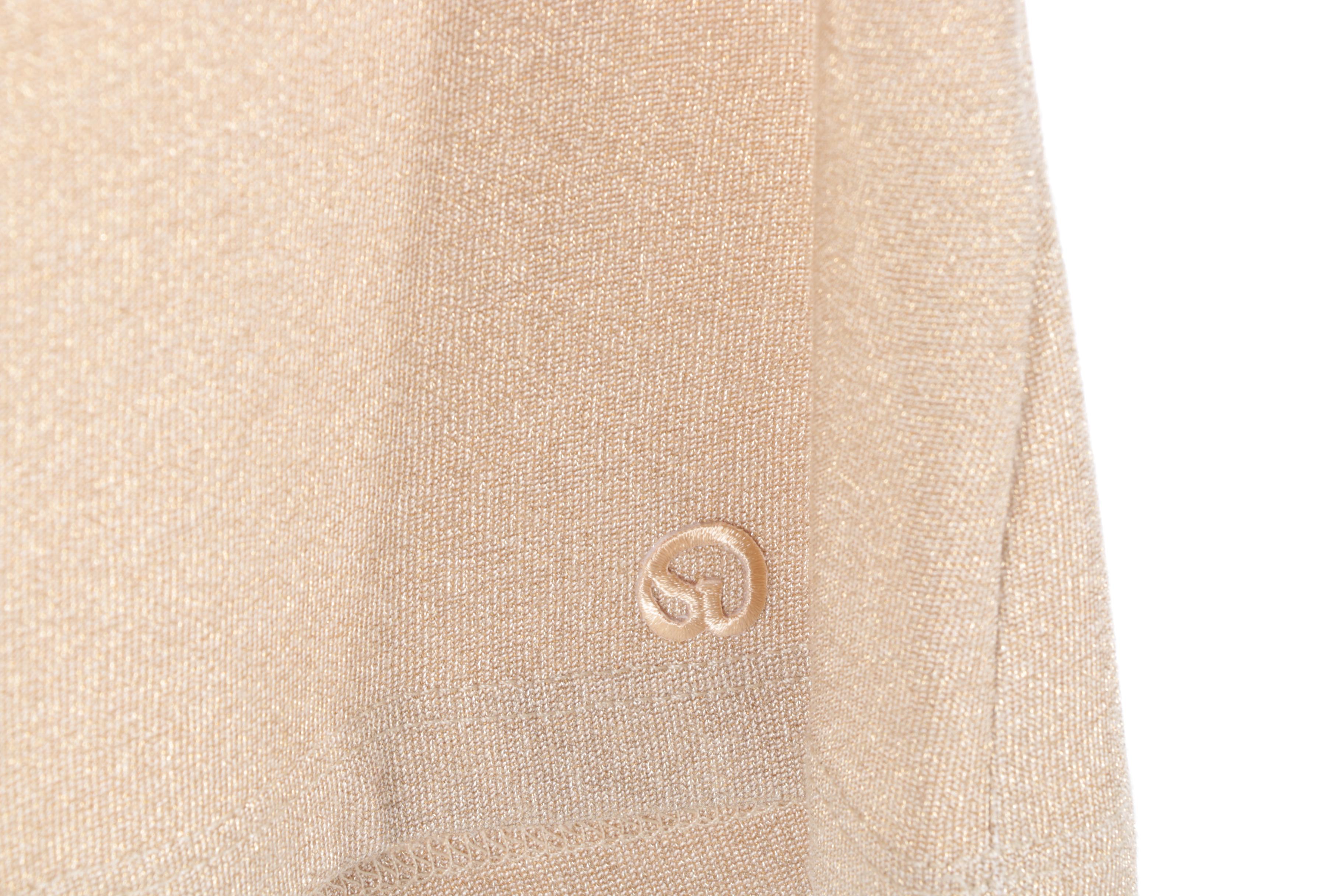 St John Women's Casual Tops