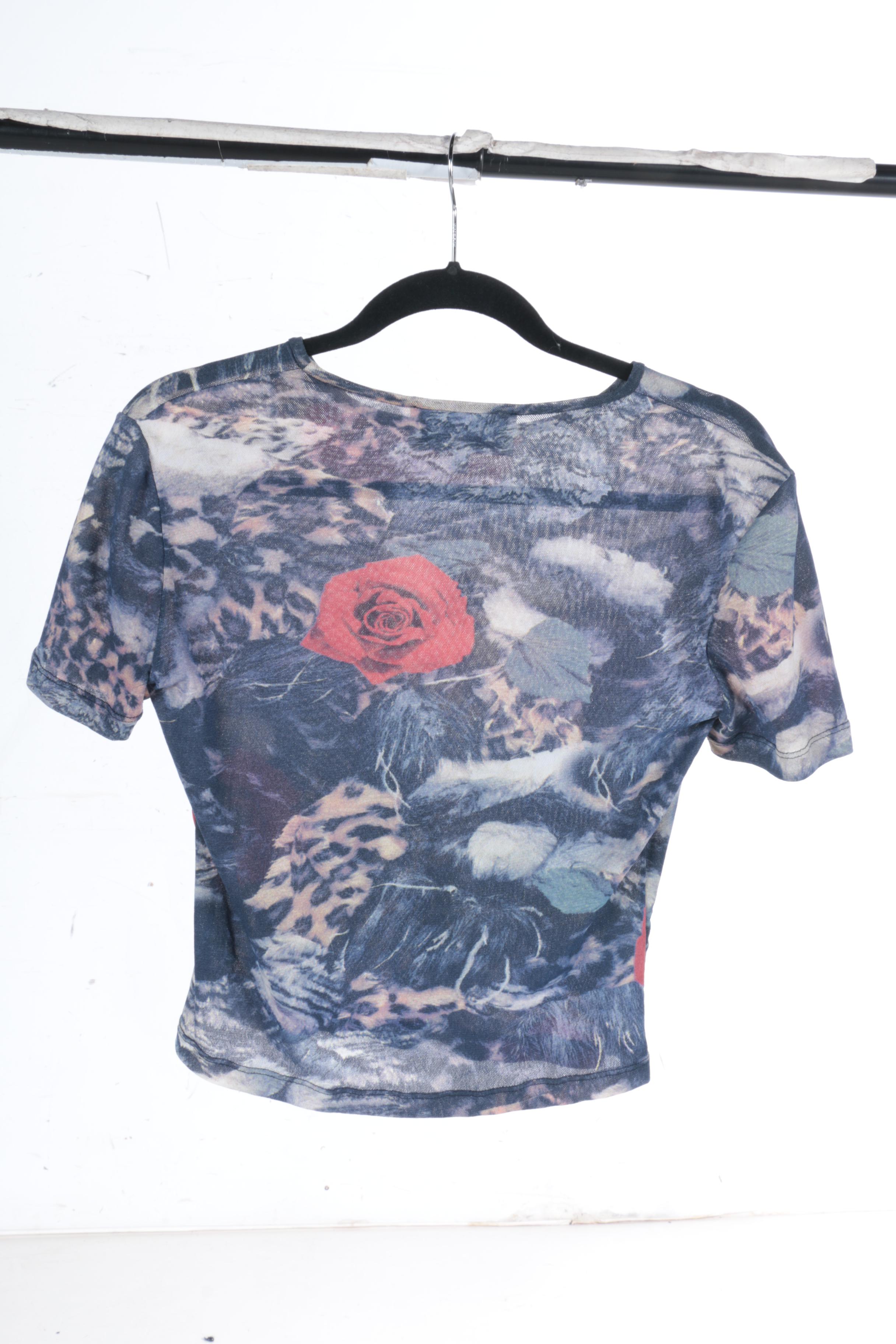 St John Women's Casual Tops