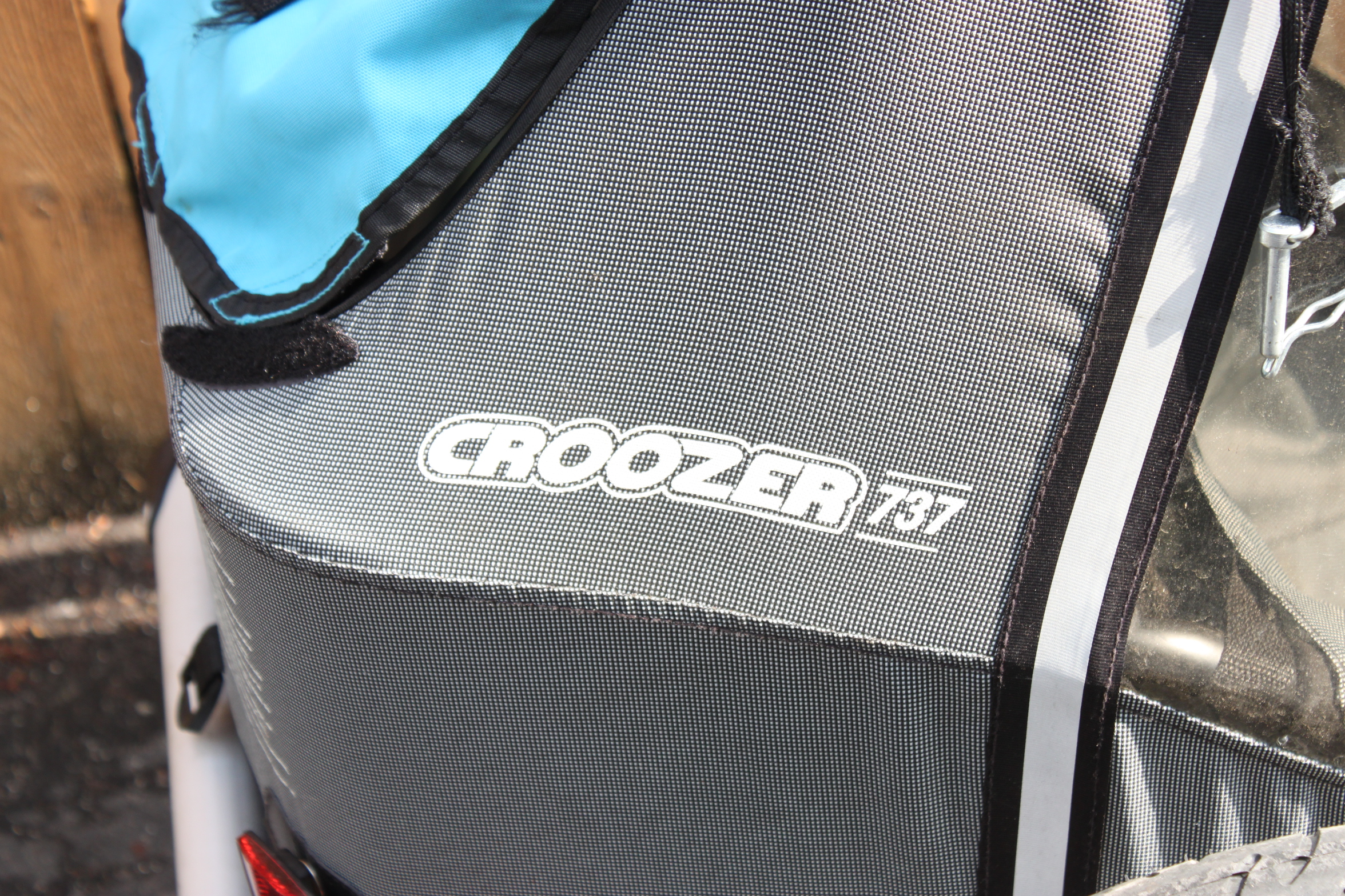 Vintage Columbia Bicycle and Croozer Baby Carrier