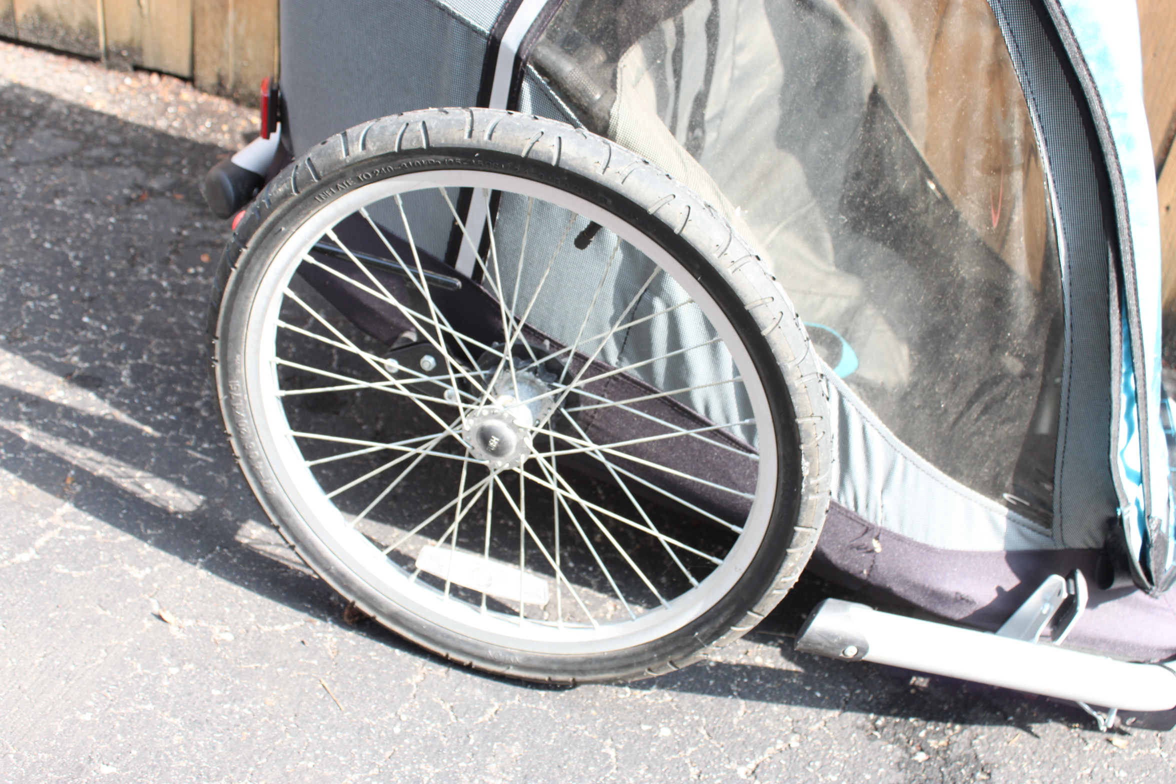 Vintage Columbia Bicycle and Croozer Baby Carrier