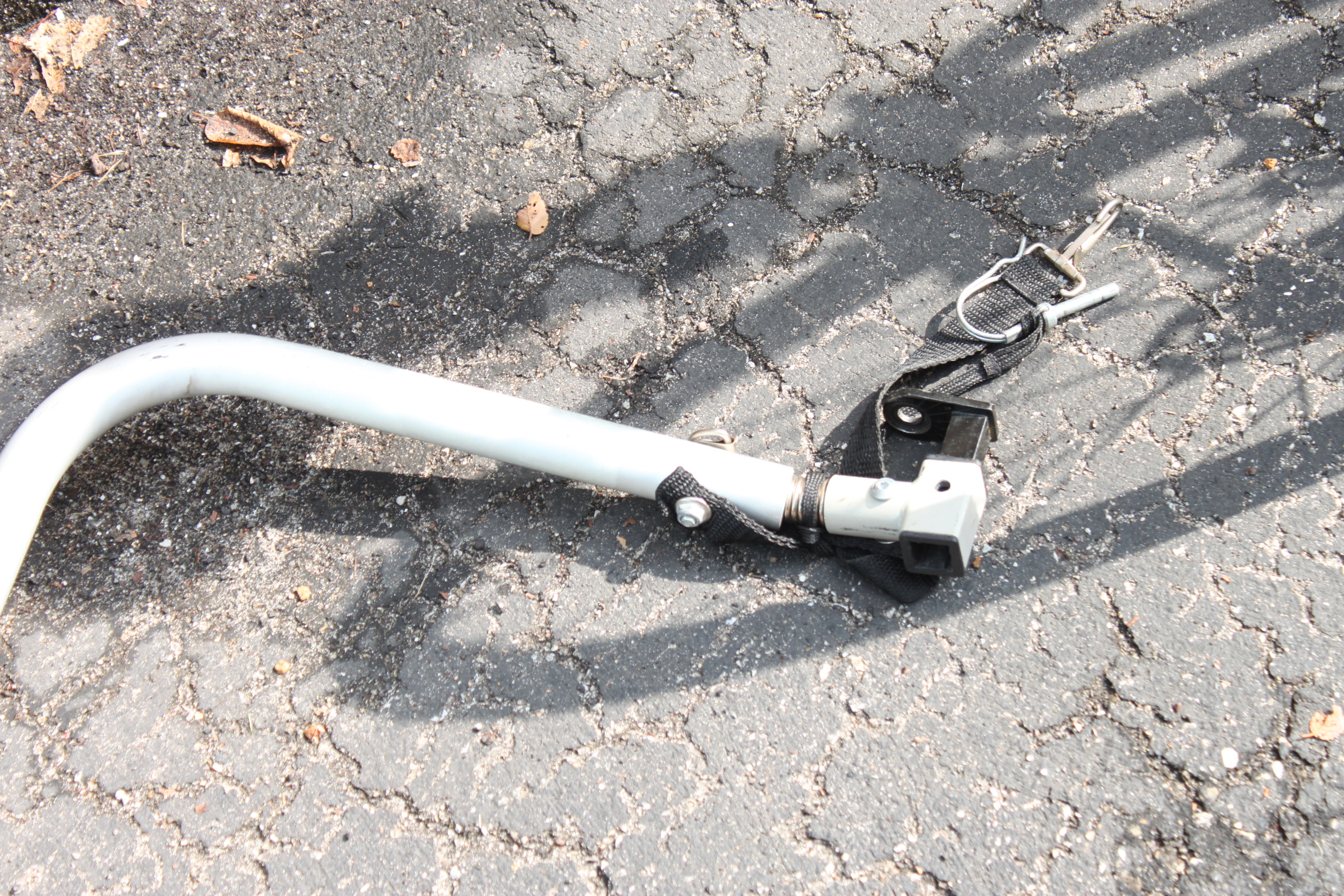 Vintage Columbia Bicycle and Croozer Baby Carrier