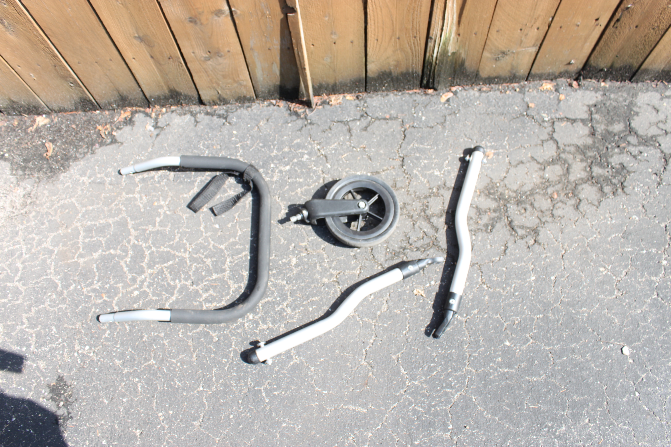 Vintage Columbia Bicycle and Croozer Baby Carrier