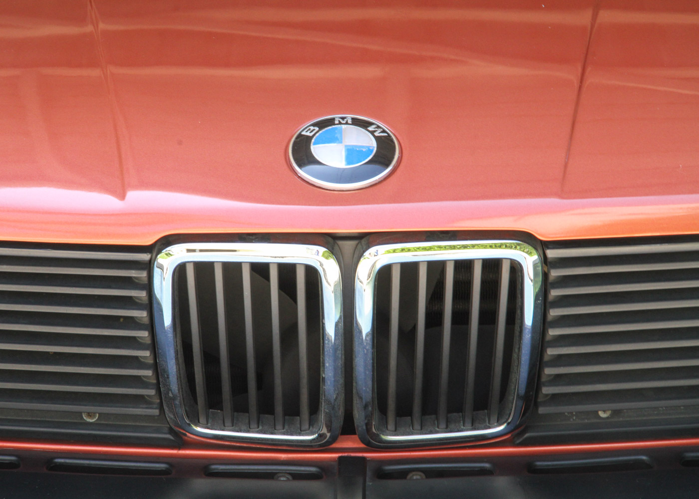 1982 BMW 528E Red Sedan