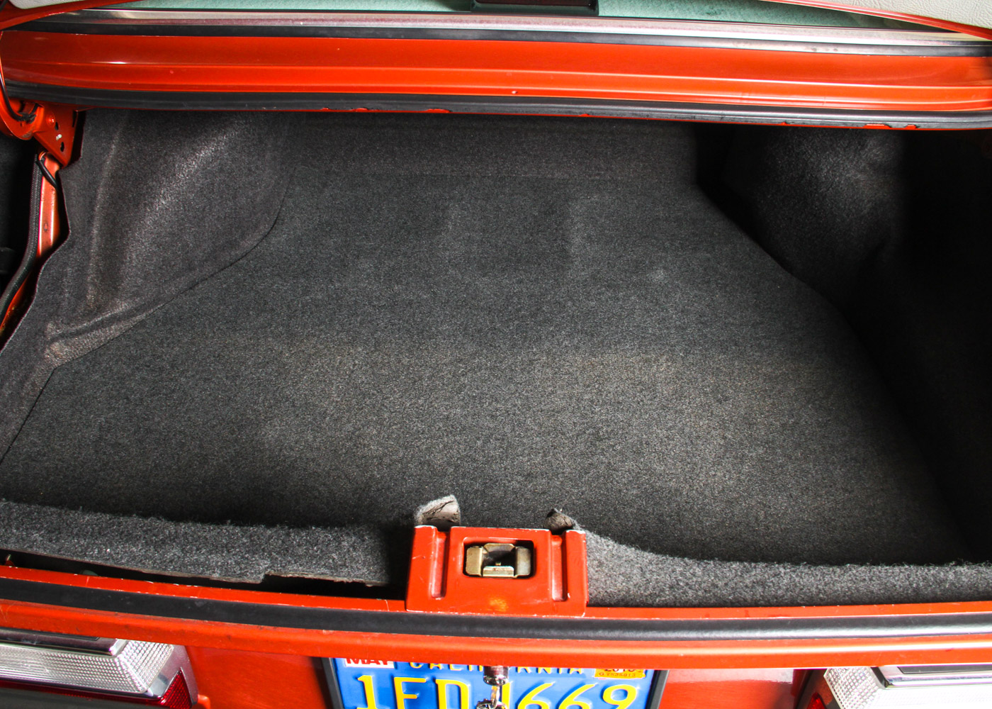 1982 BMW 528E Red Sedan