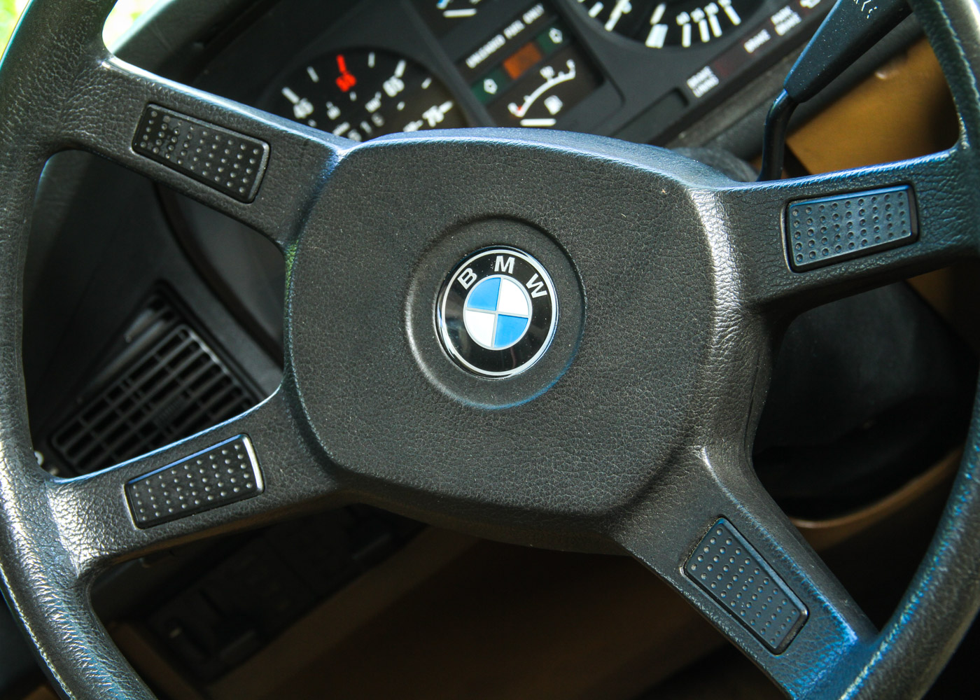 1982 BMW 528E Red Sedan