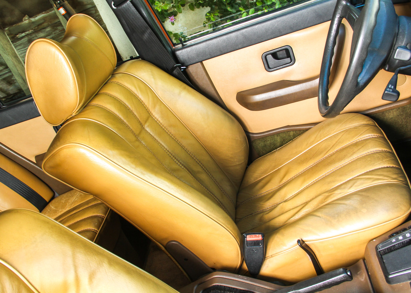 1982 BMW 528E Red Sedan