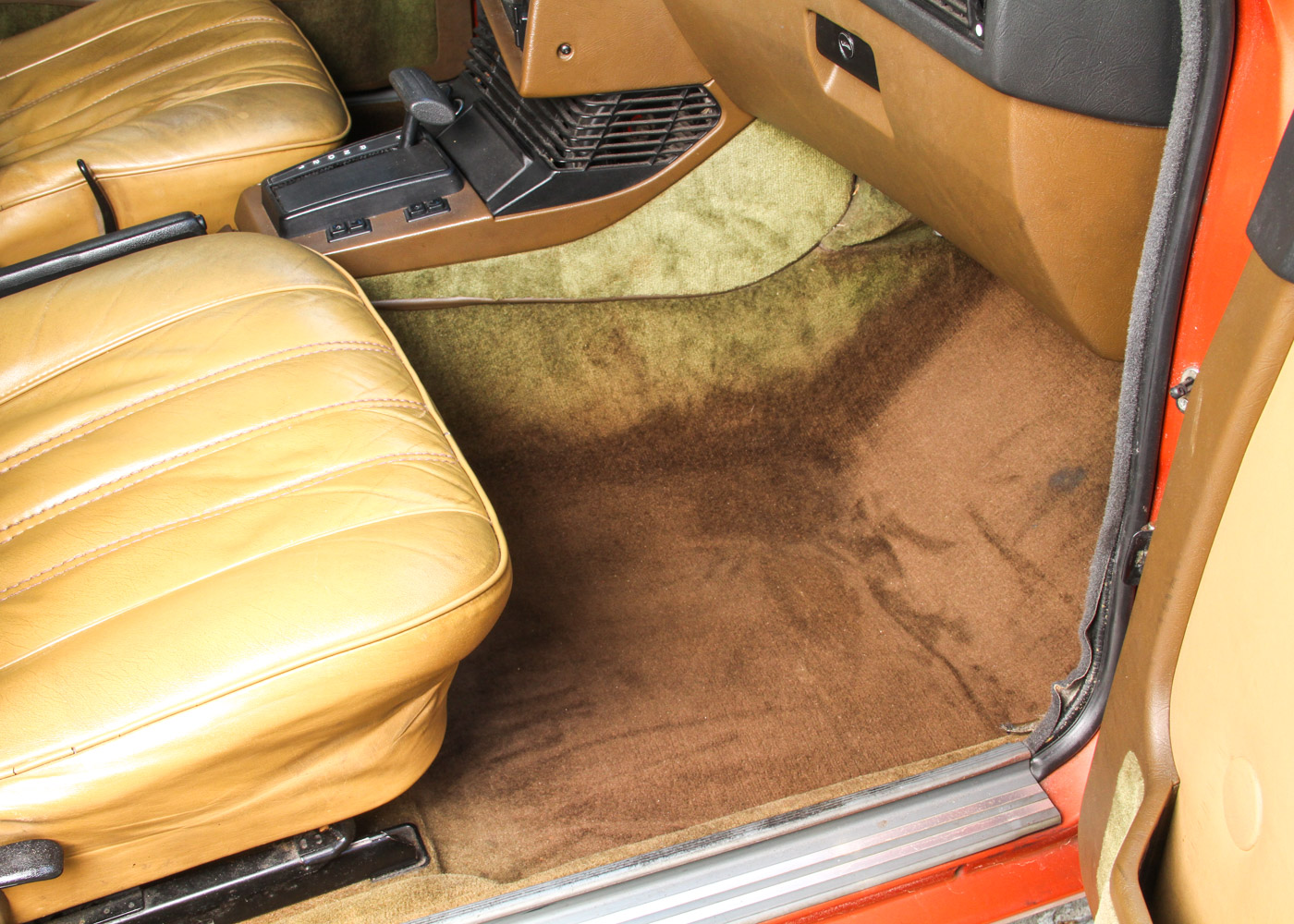 1982 BMW 528E Red Sedan