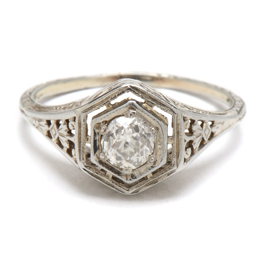 Late Edwardian 18K White Gold Diamond Filigree Ring