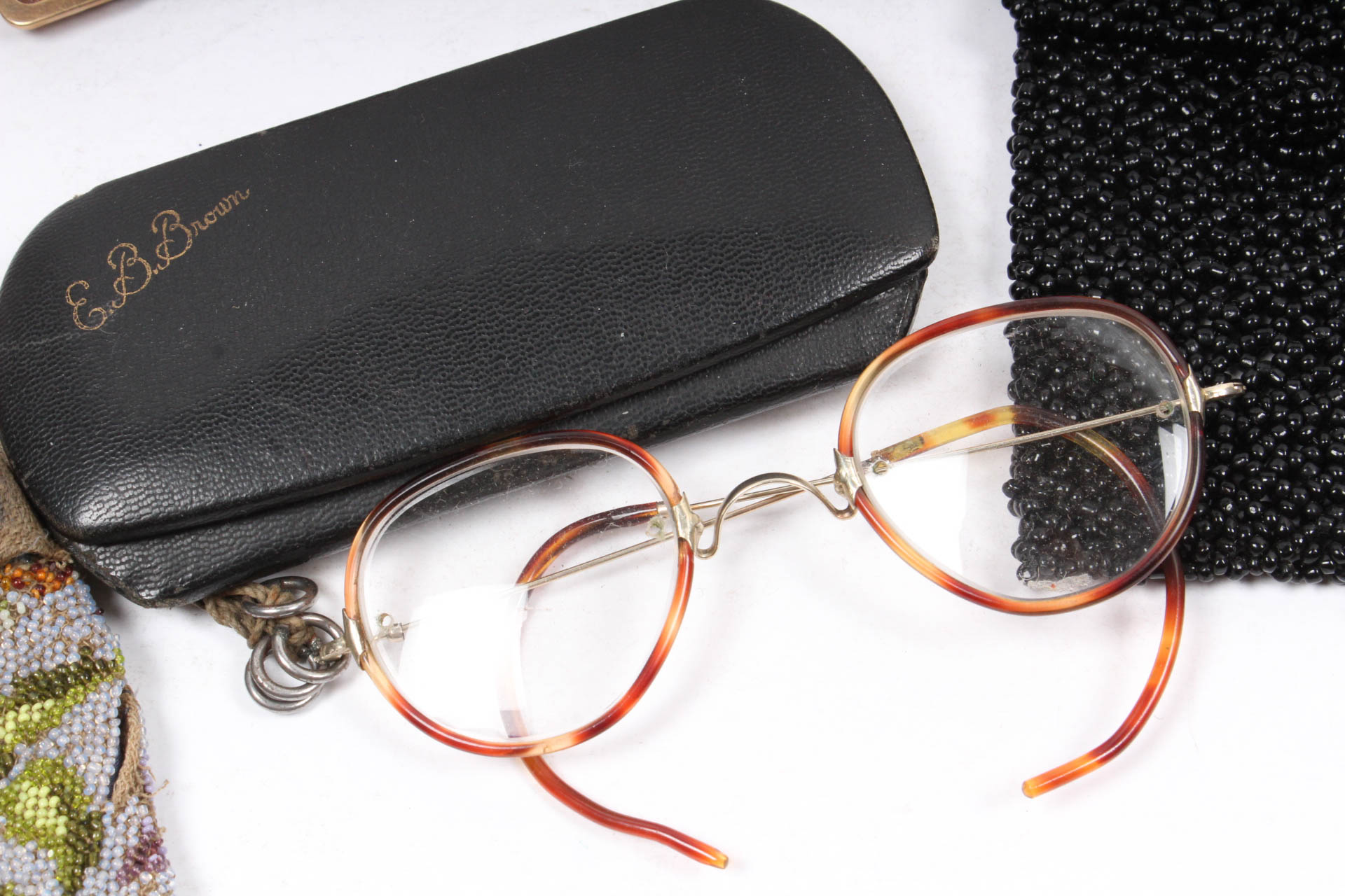 Ladies Vintage Accessory Collection