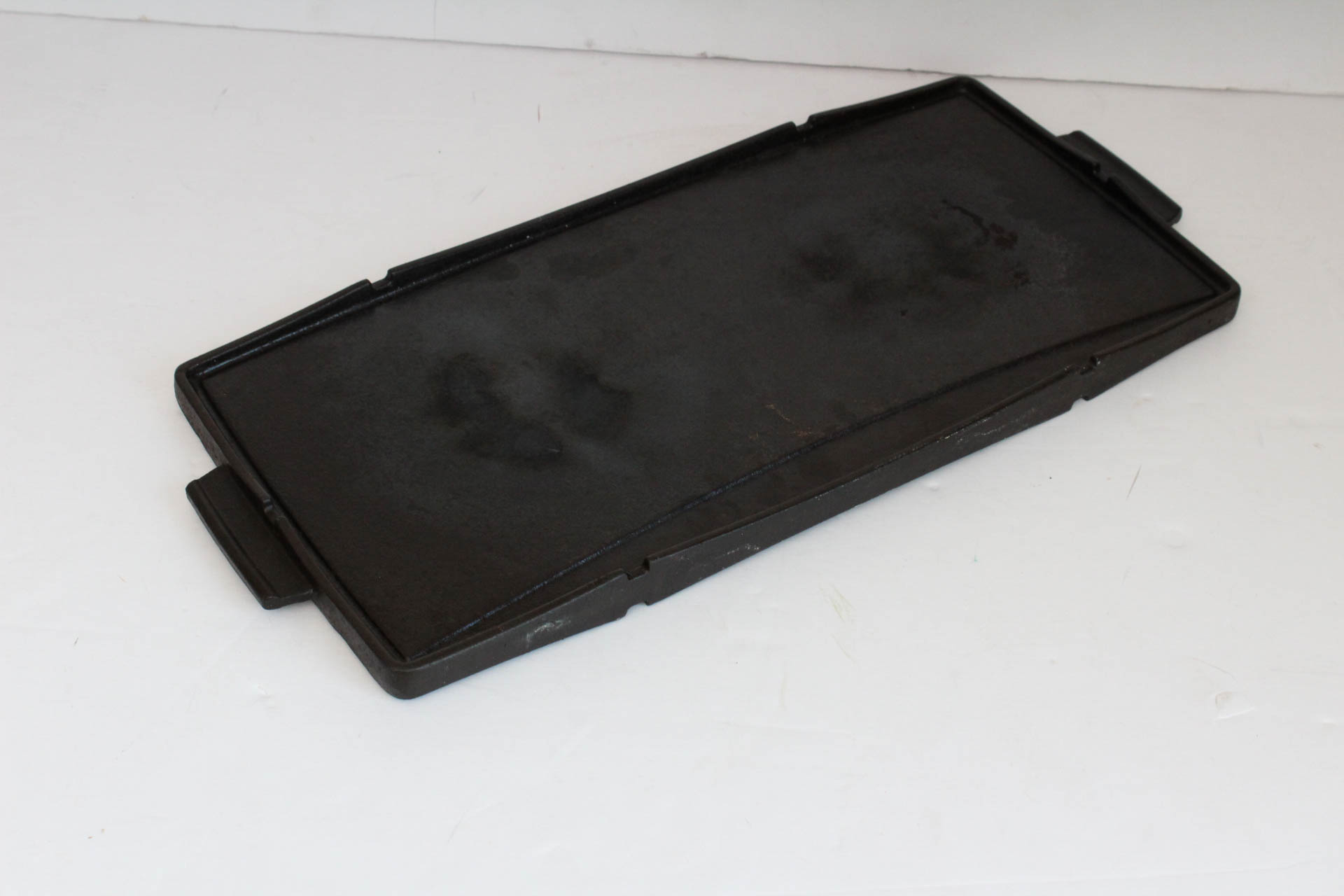 Kitchenware and Appliance Assortment