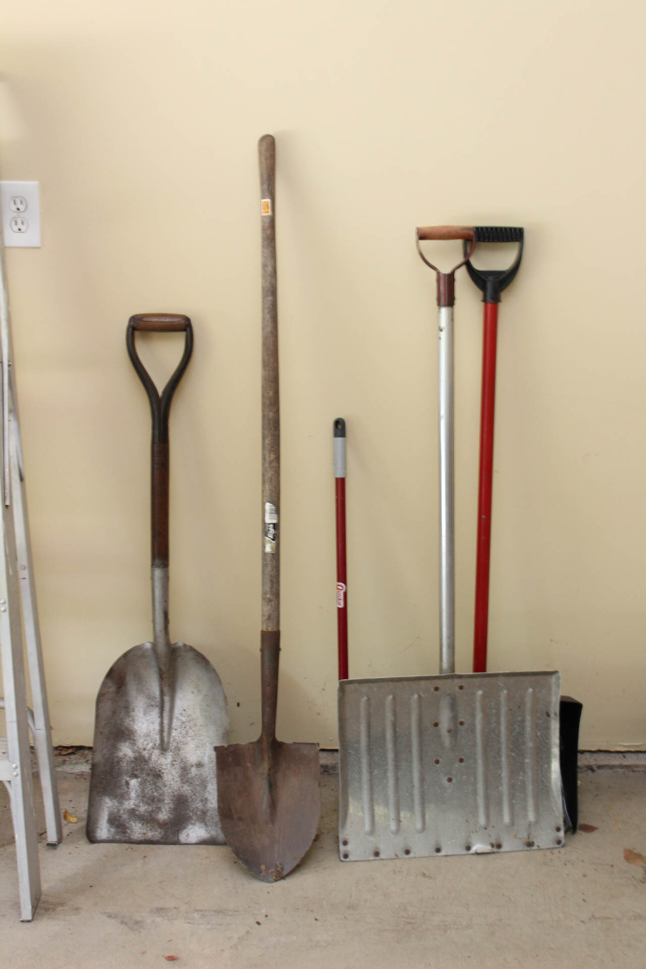 Gardening and Recreation Assortment