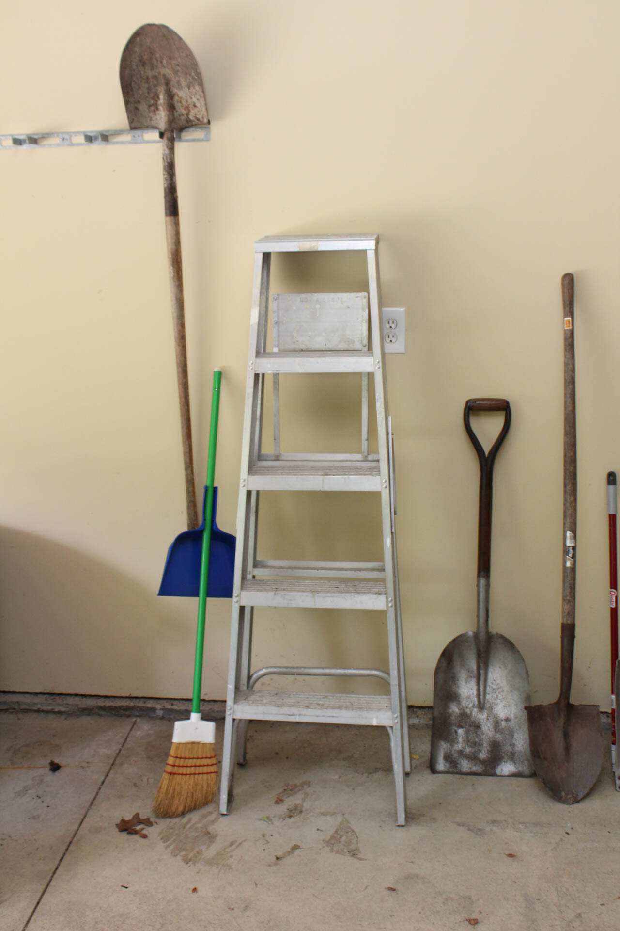 Gardening and Recreation Assortment