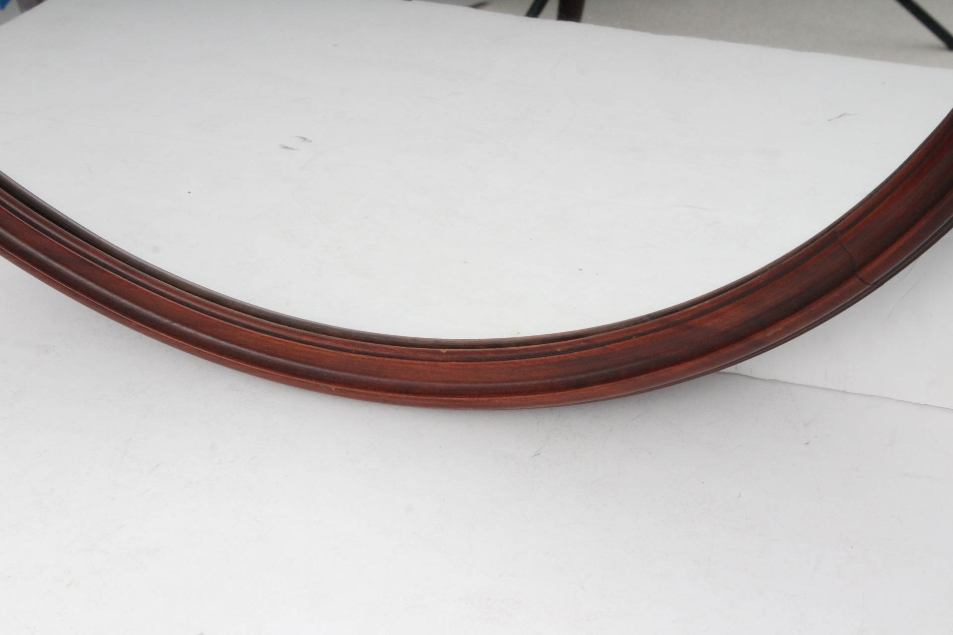 Federal Style Round Wall Mirror