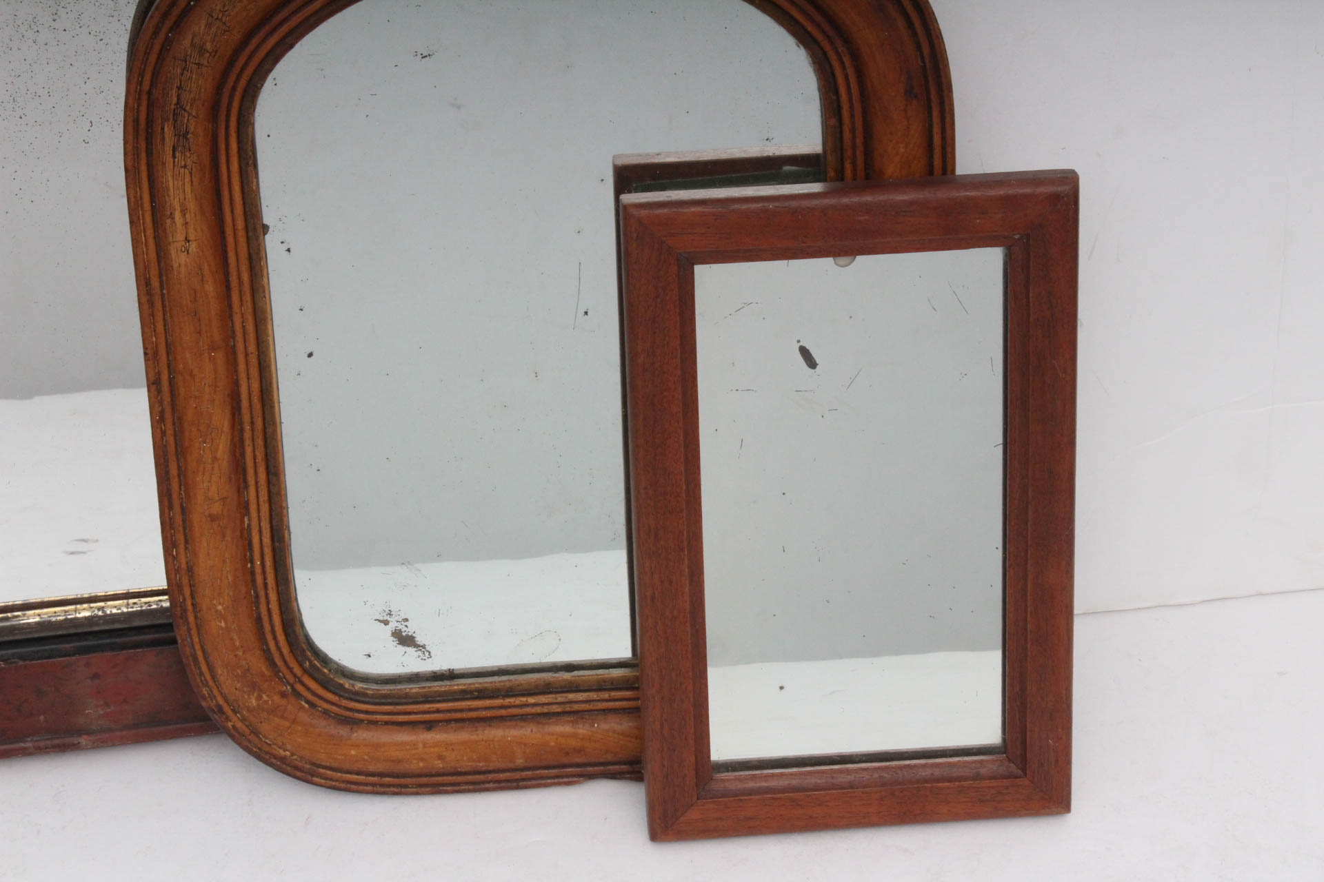 Vintage and Antique Wood Frame Wall Mirrors