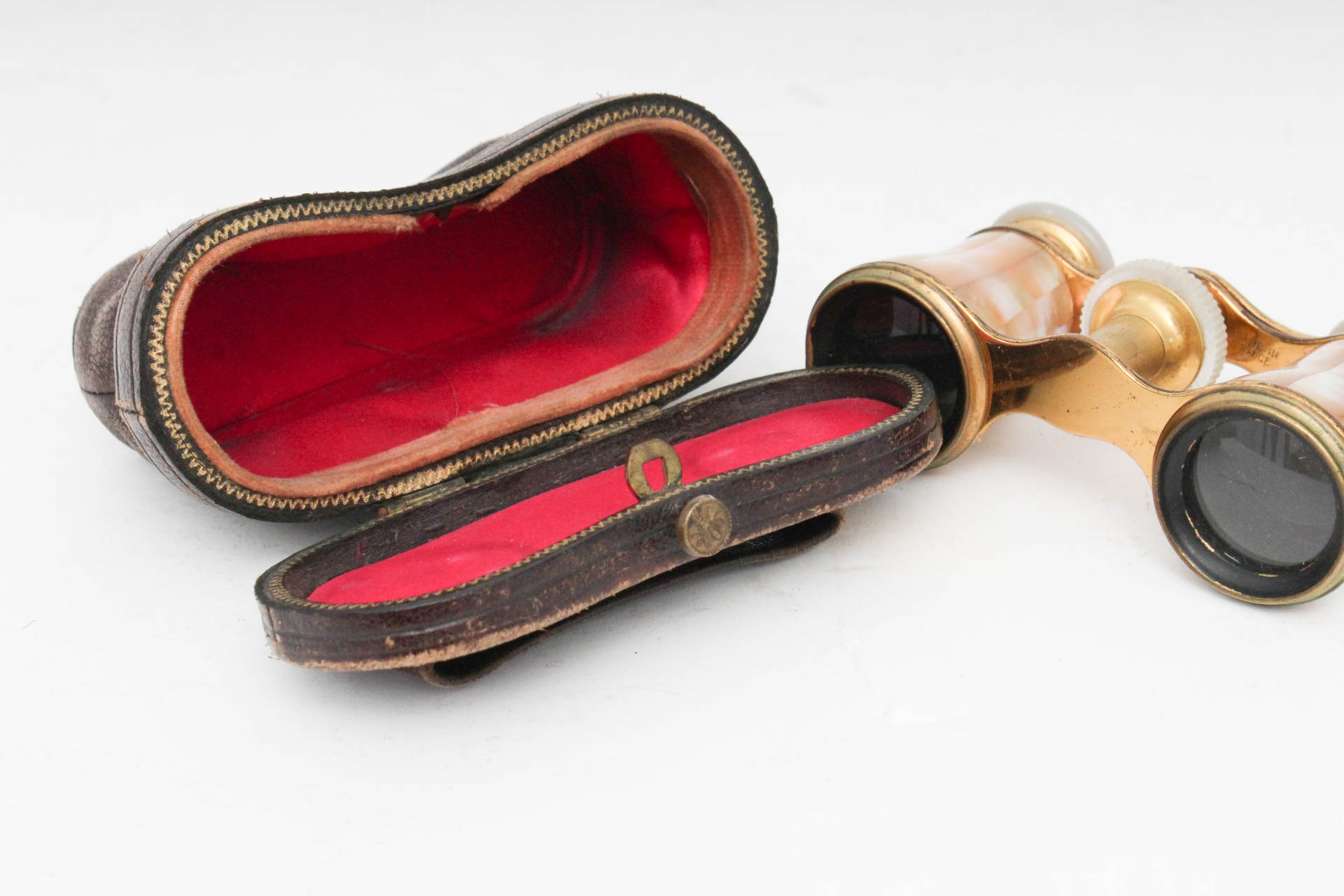 Antique Mother of Pearl Lemaire FI Paris Opera Glasses