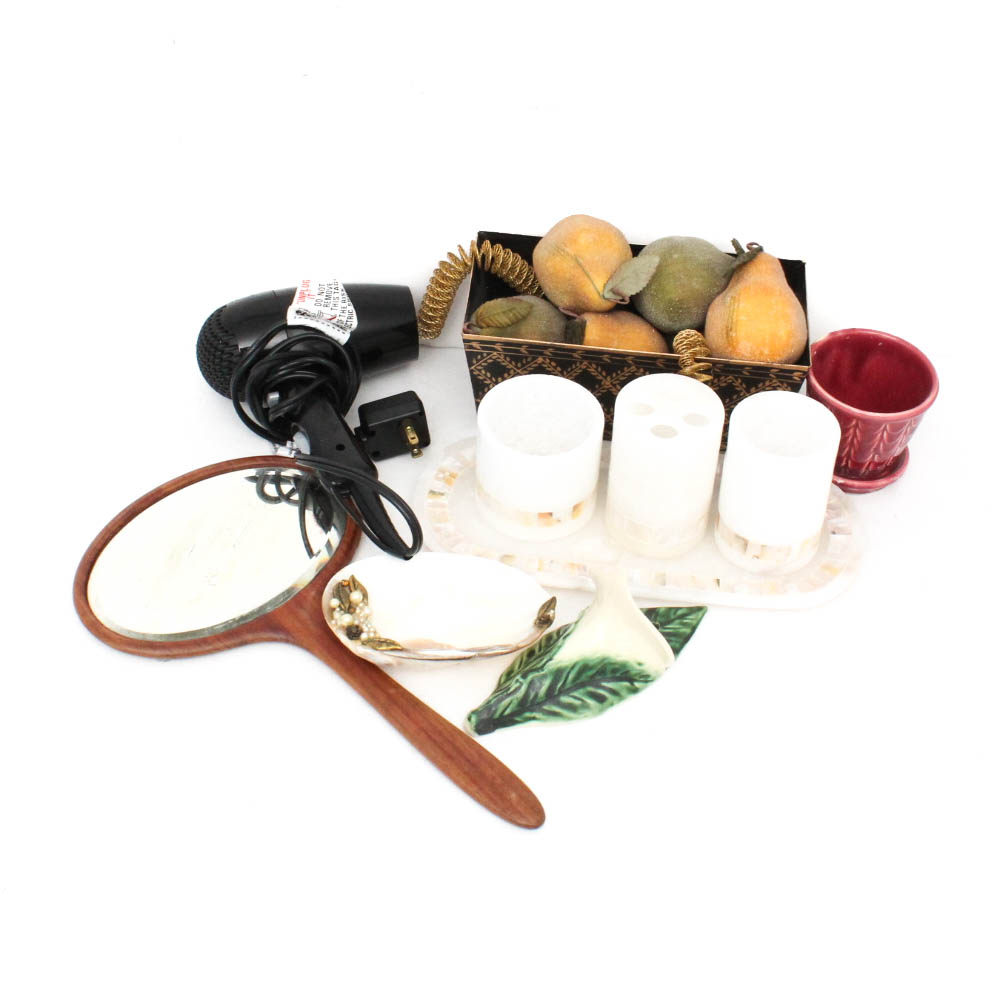 Vanity and Bath Decor Selection