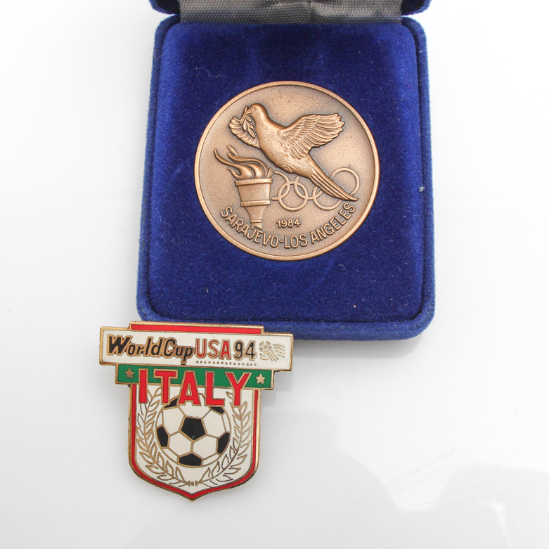 Los Angeles Olympic Games Commemorative Token and 1994 World Cup Italy Pin