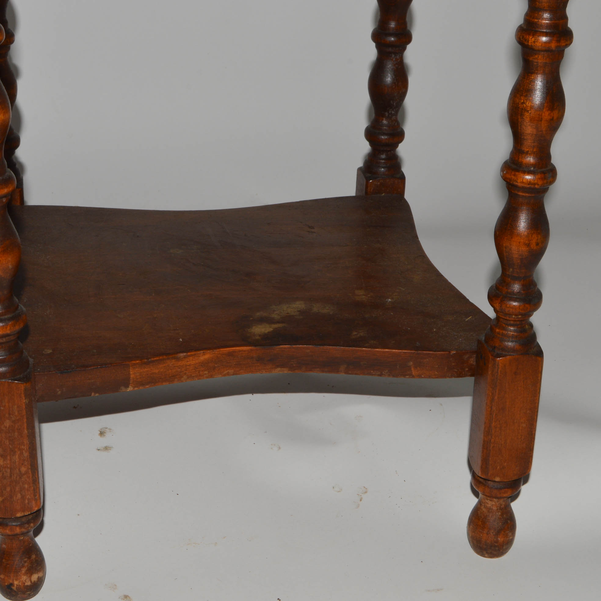 1913 Edison Amberola Phonograph and Cylinders with Side Table