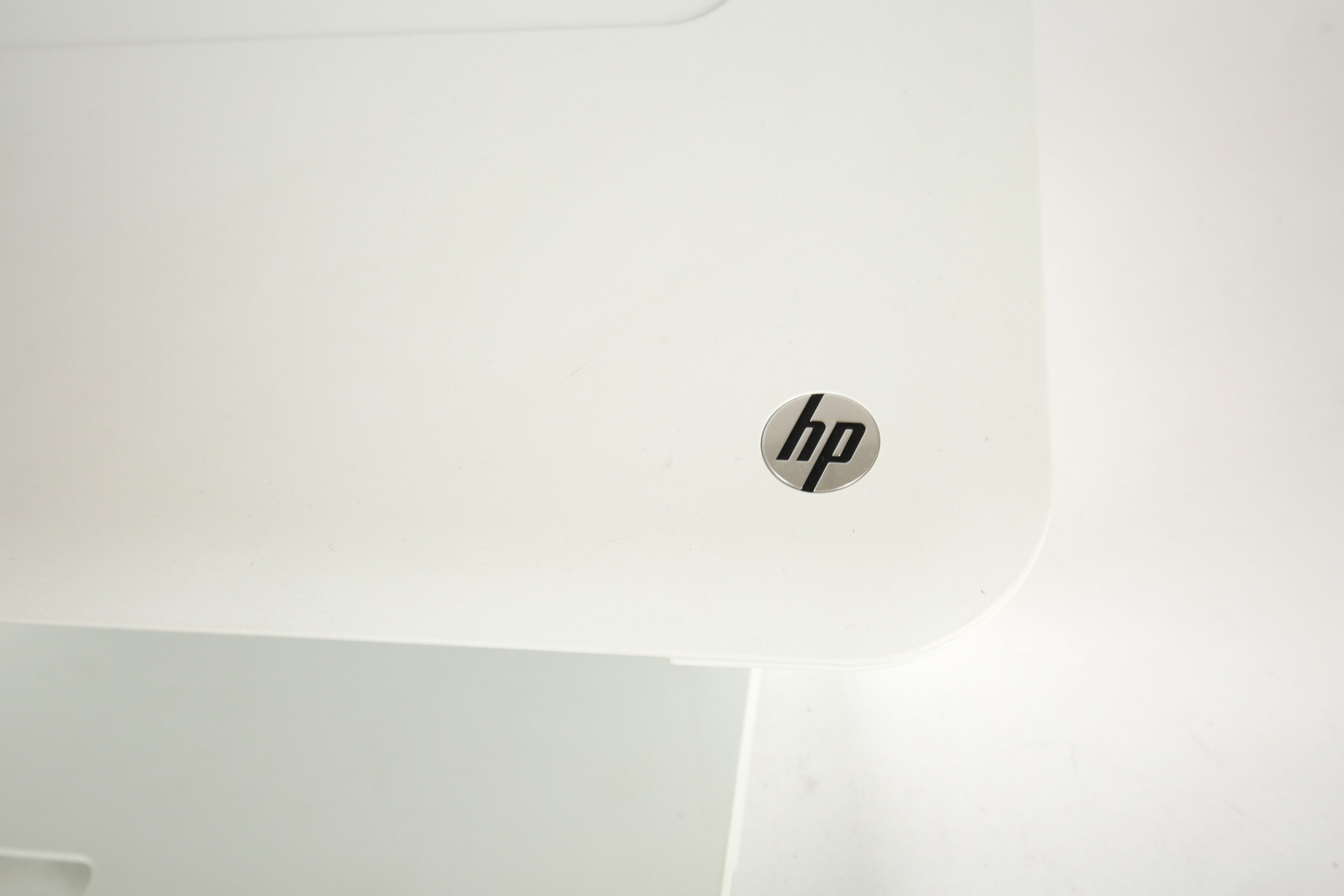 Samsung Computer Monitor and HP Deskjet 2540 Printer