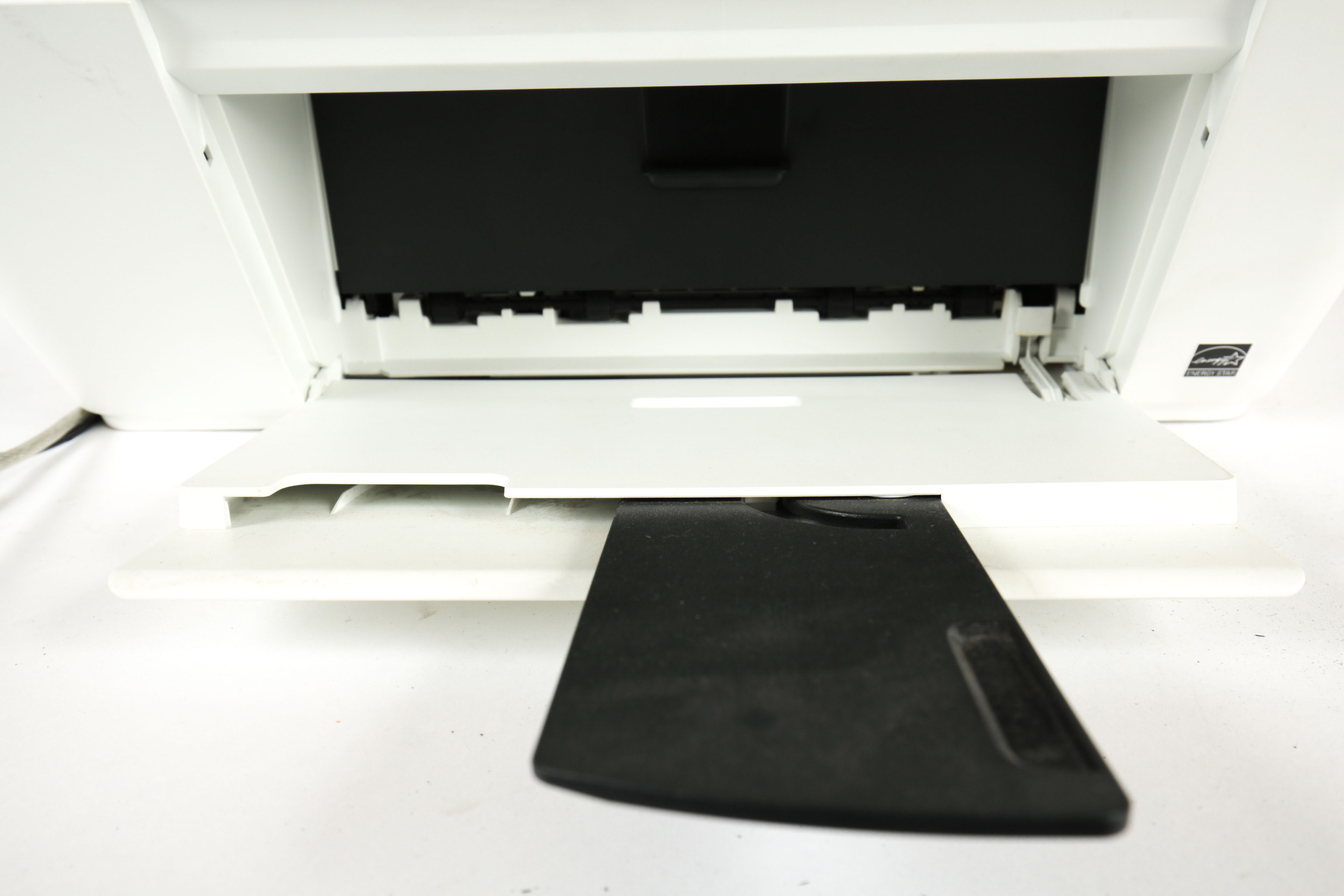 Samsung Computer Monitor and HP Deskjet 2540 Printer