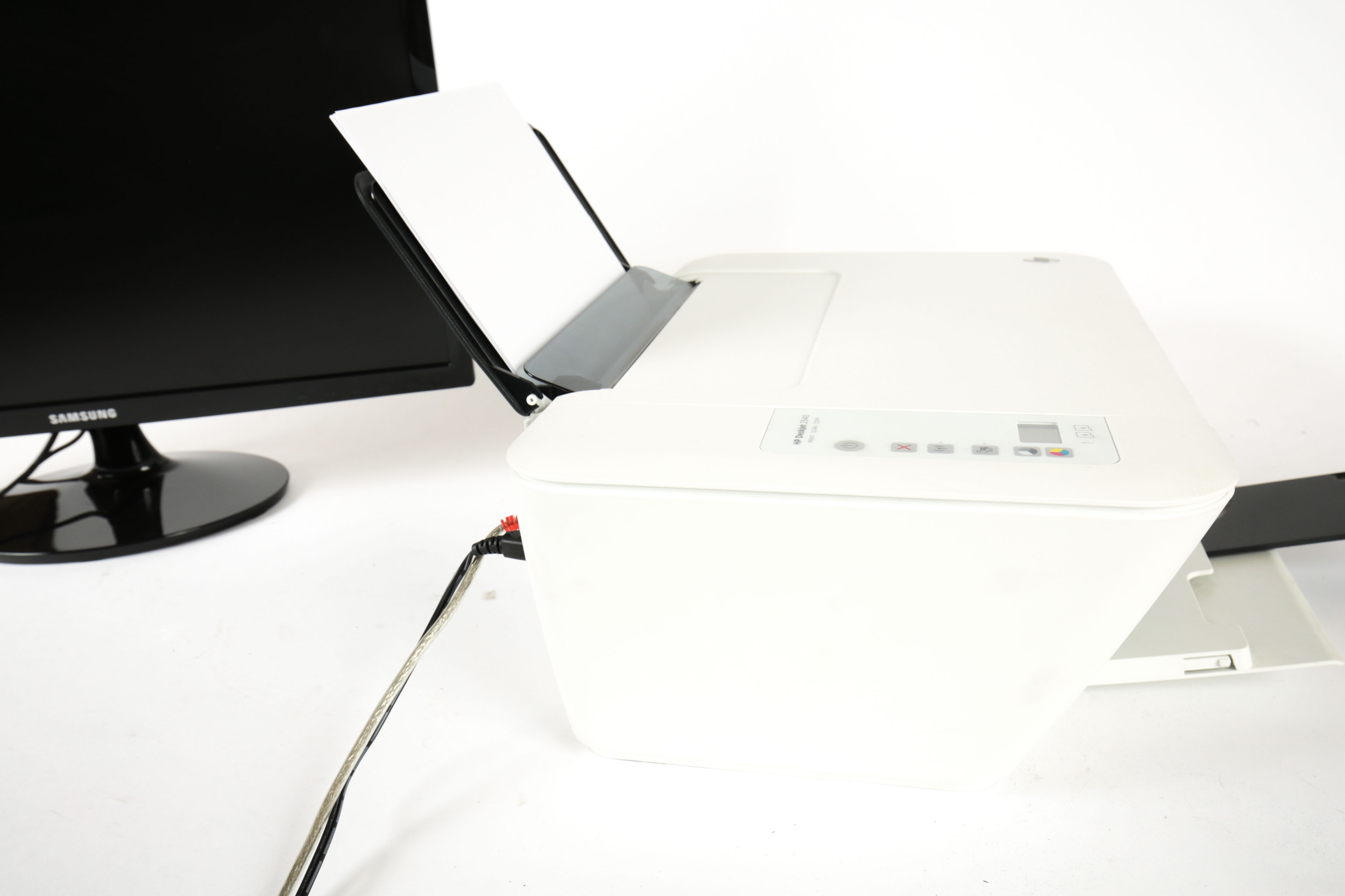 Samsung Computer Monitor and HP Deskjet 2540 Printer