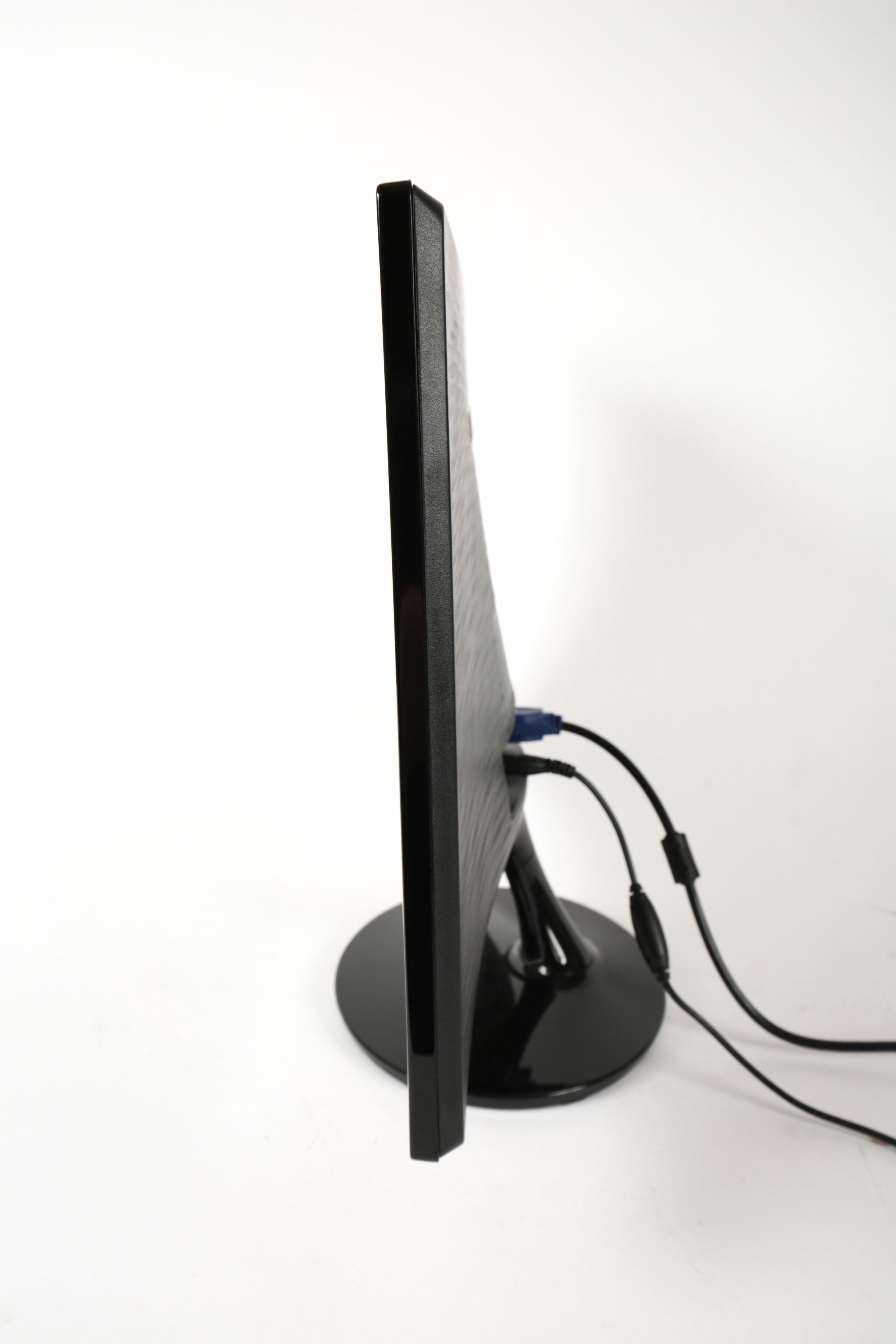 Samsung Computer Monitor and HP Deskjet 2540 Printer