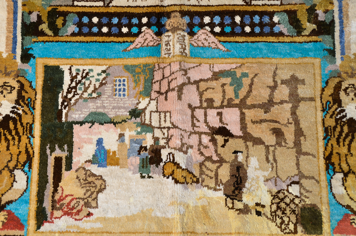 Hand-Knotted Kashmir Art Silk Accent Rug