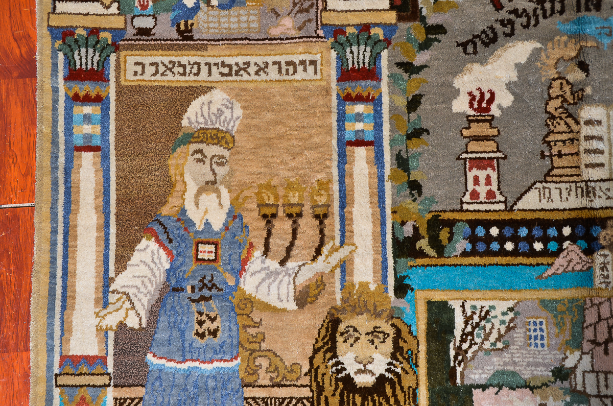 Hand-Knotted Kashmir Art Silk Accent Rug