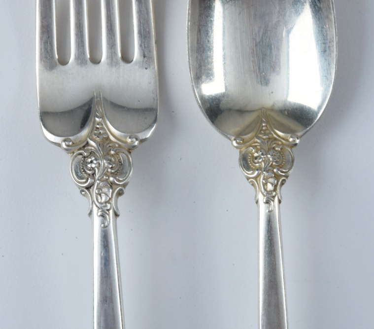 Wallace Sterling Silver "Grande Baroque" Flatware in Chest