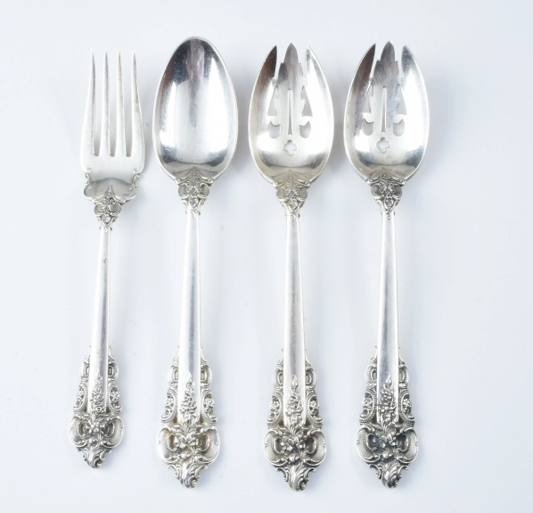 Wallace Sterling Silver "Grande Baroque" Flatware in Chest
