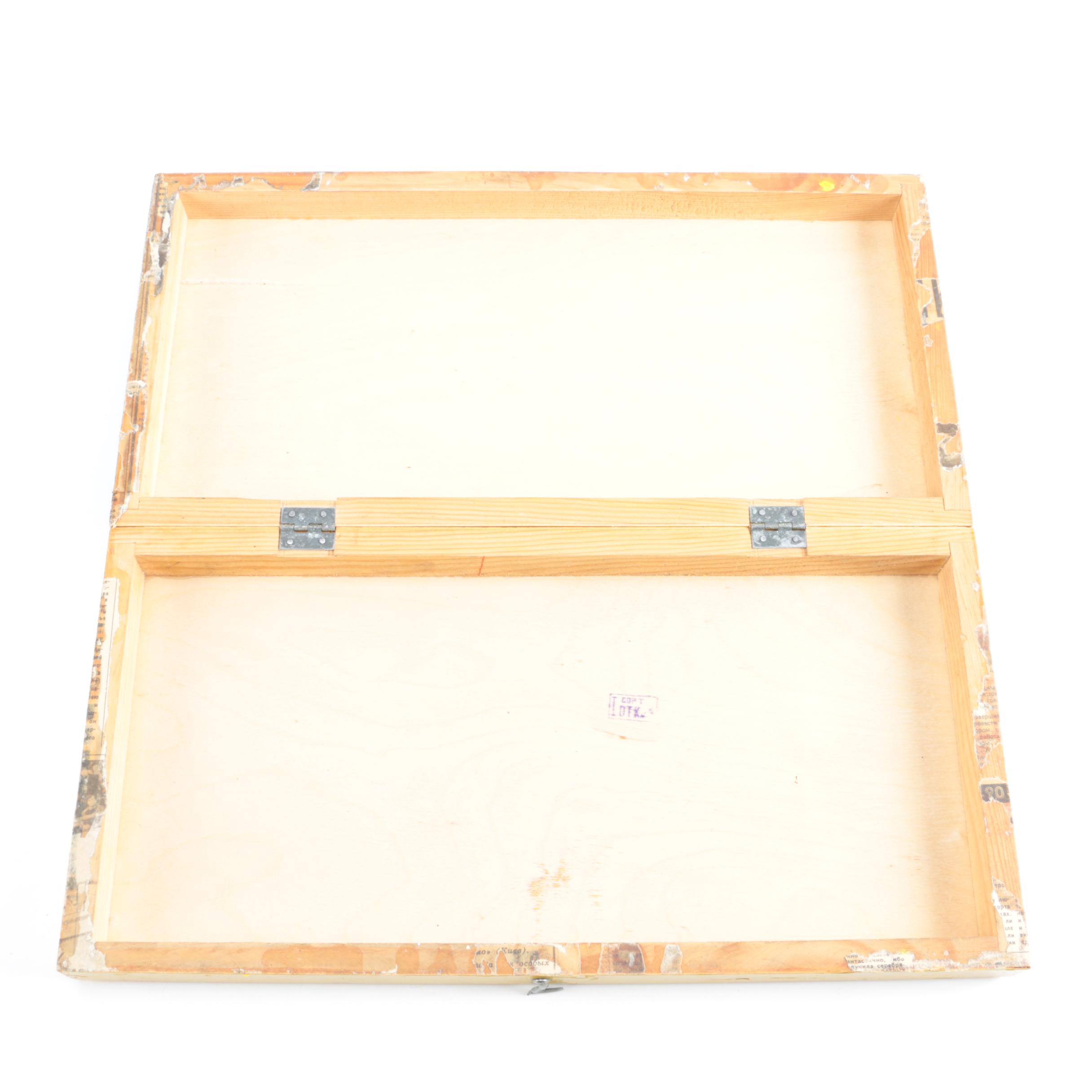 Hand-Painted "Russia vs America" Theme Chess Set