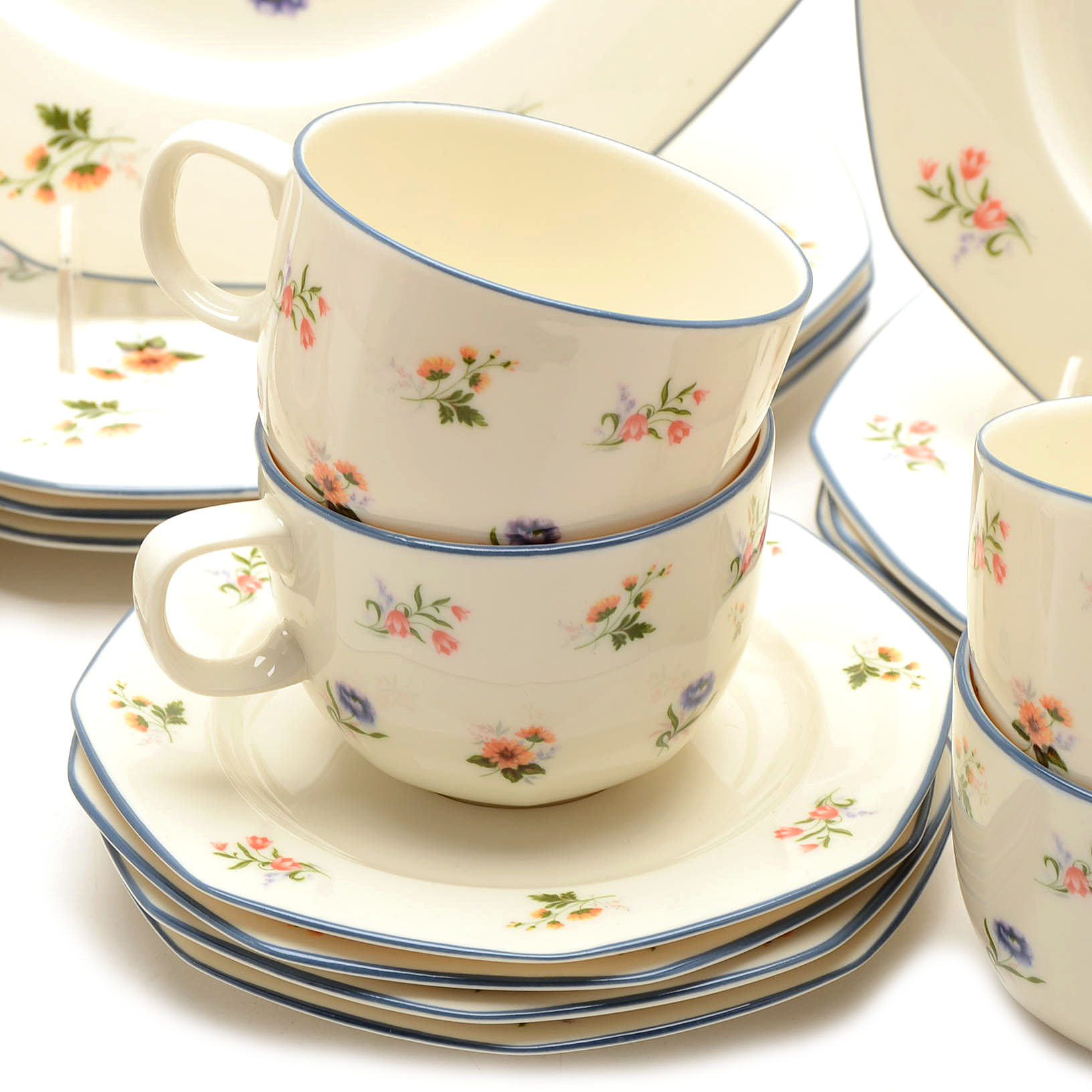 Wedgwood "Springtime" Place Setting for Four