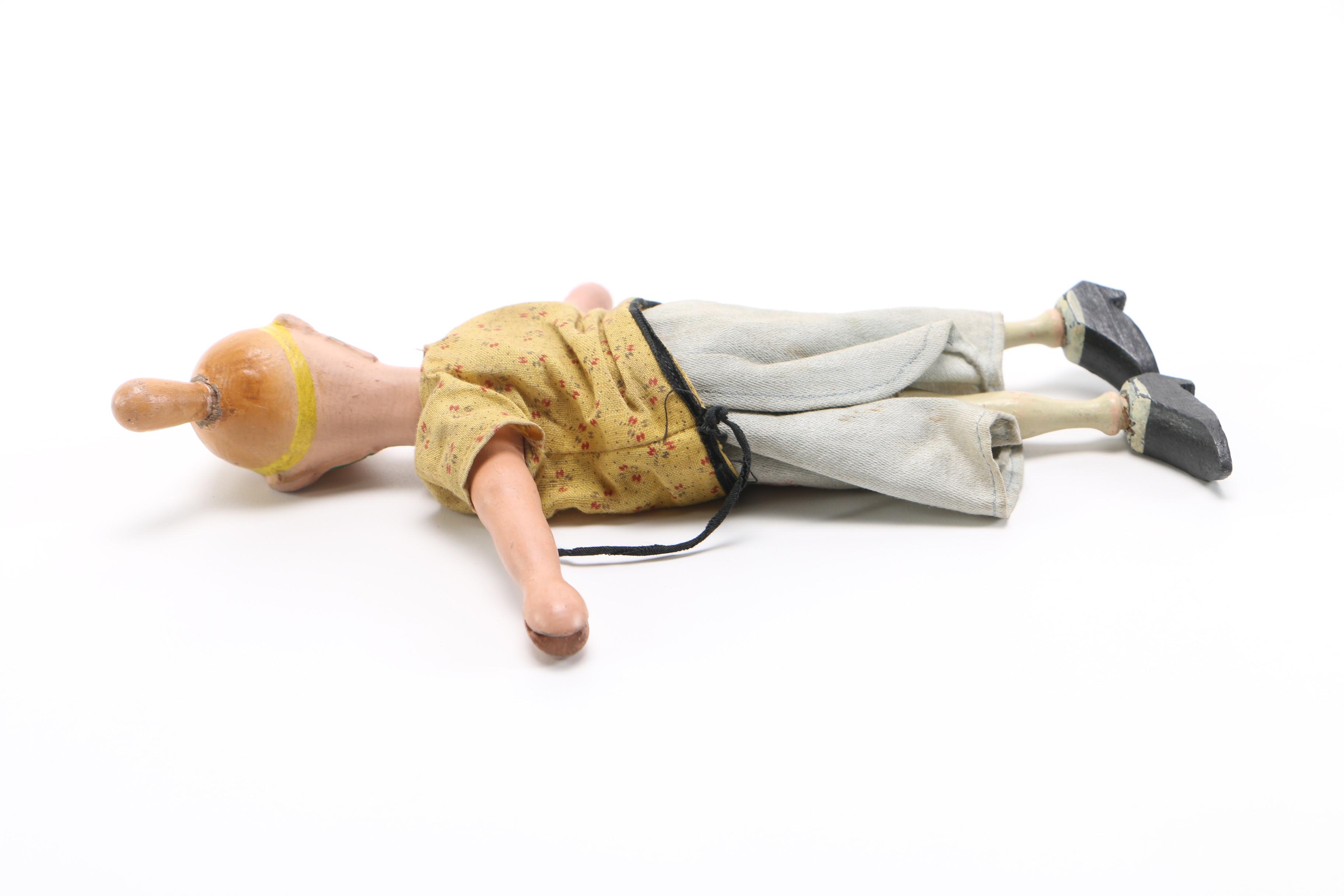 "Bringing Up Father" Wood Carved Dolls Maggie and Jiggs