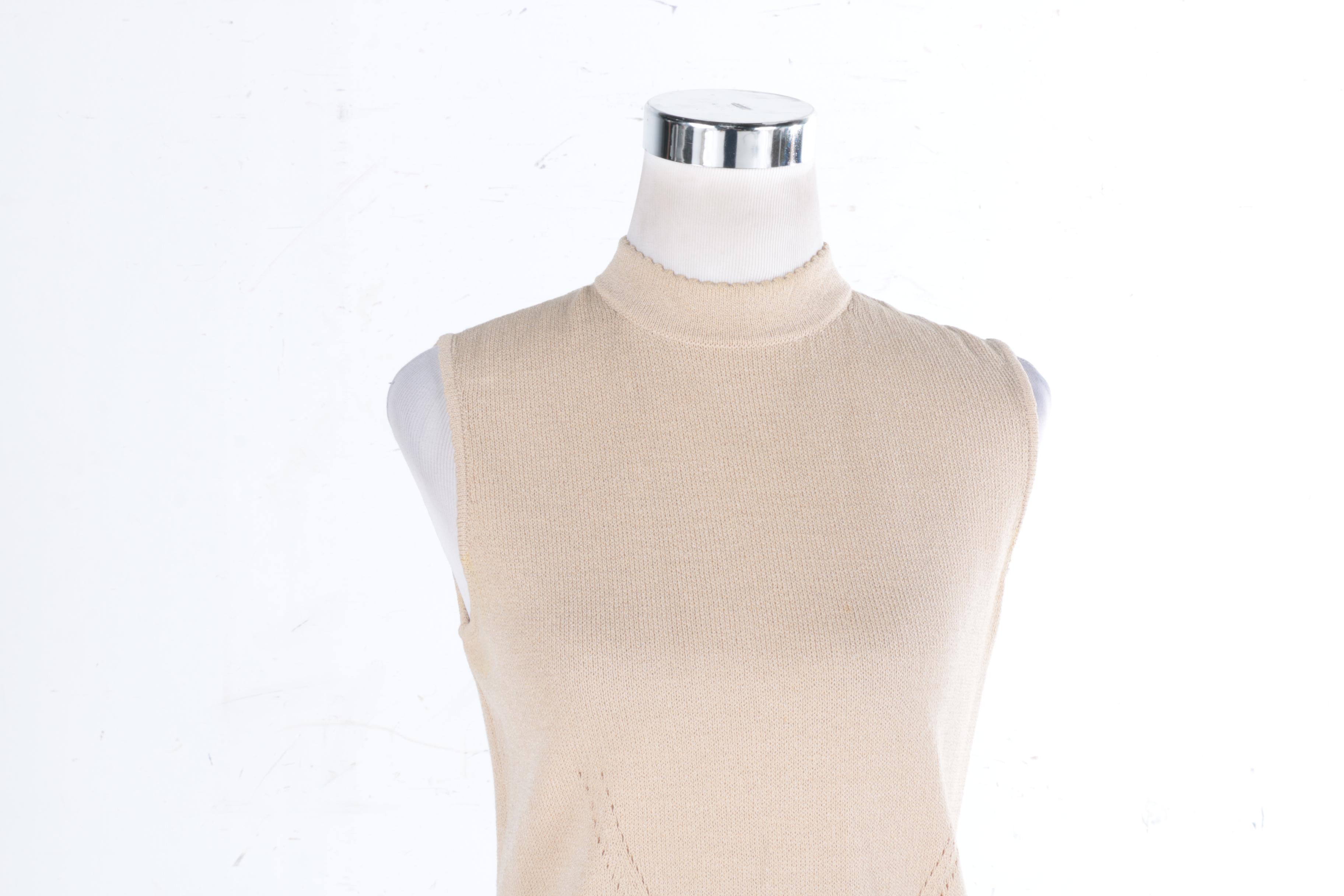 St. John Women's Beige Tops